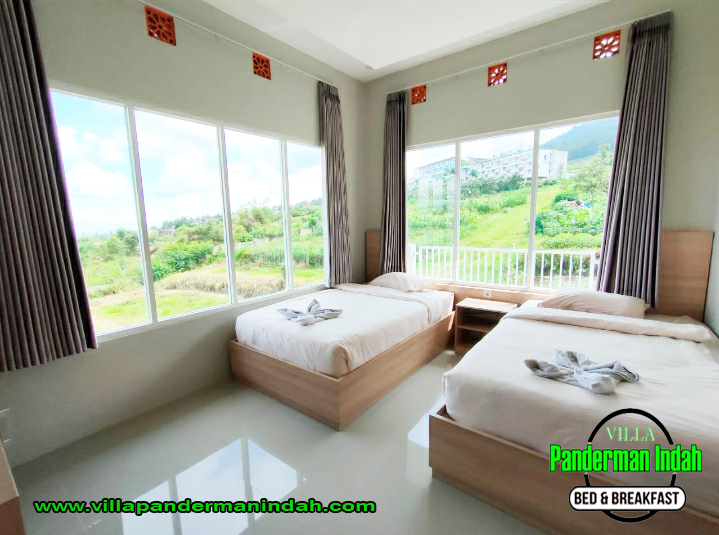 Deluxe Twin Room | Villa Panderman Indah