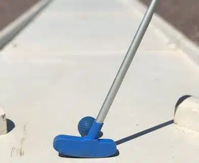 Bayeux Aventure - loisirs - parcours mini golf - 10 trous - pistes