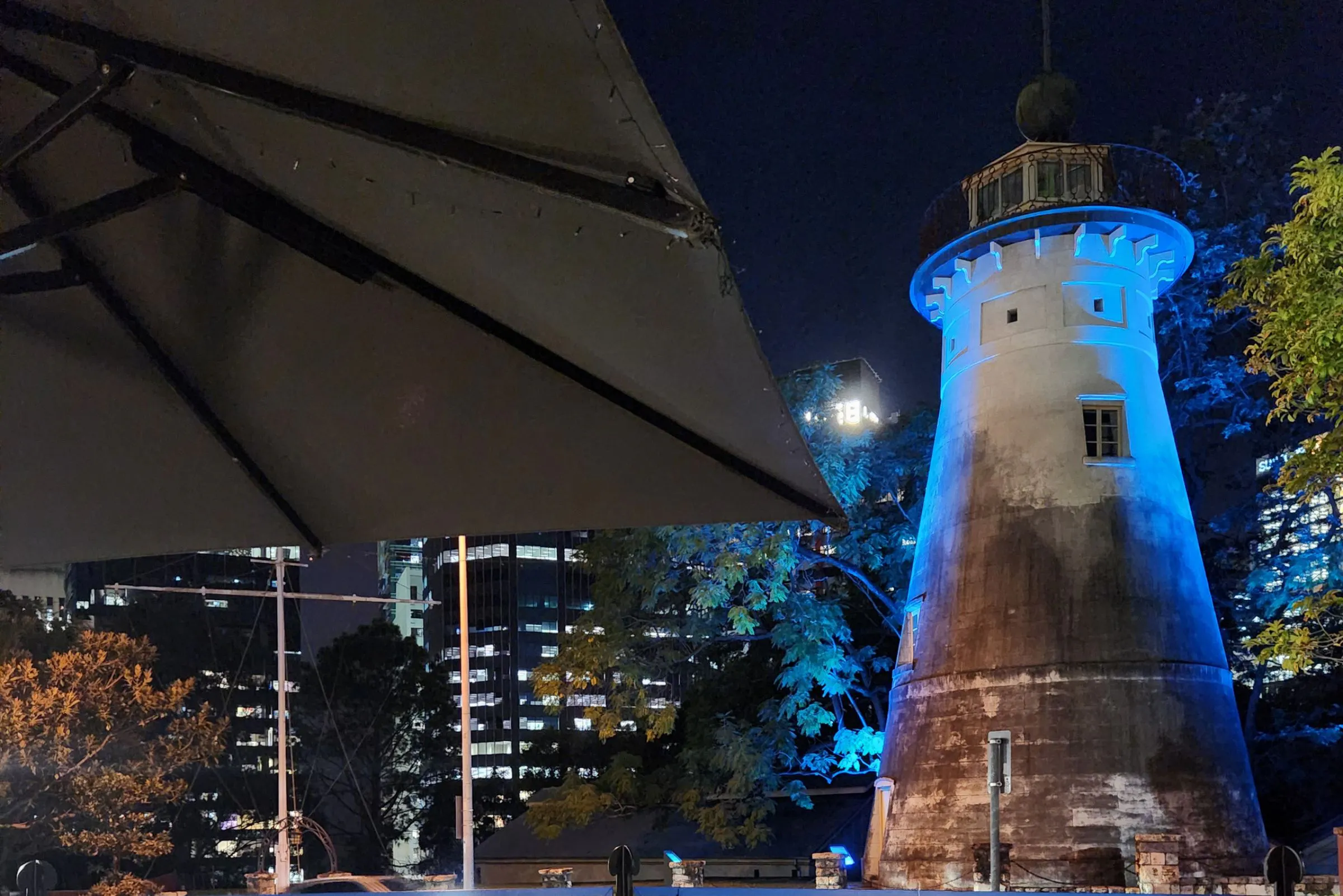 The Mill Pub & Restaurant, Exterior at Night, Springhill, Brisbane