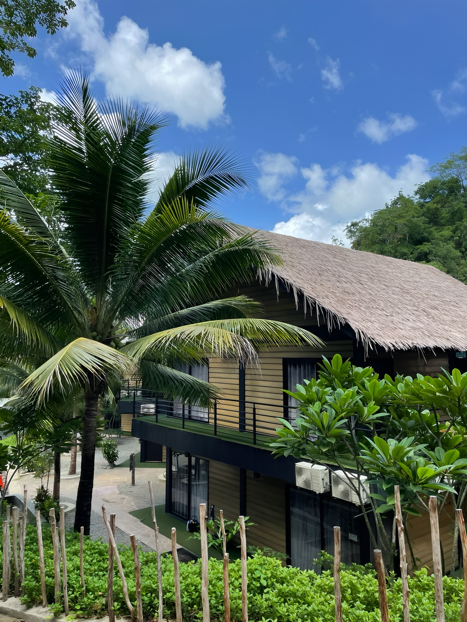 a_coral_reefs_resort_langkawi_exterior_view