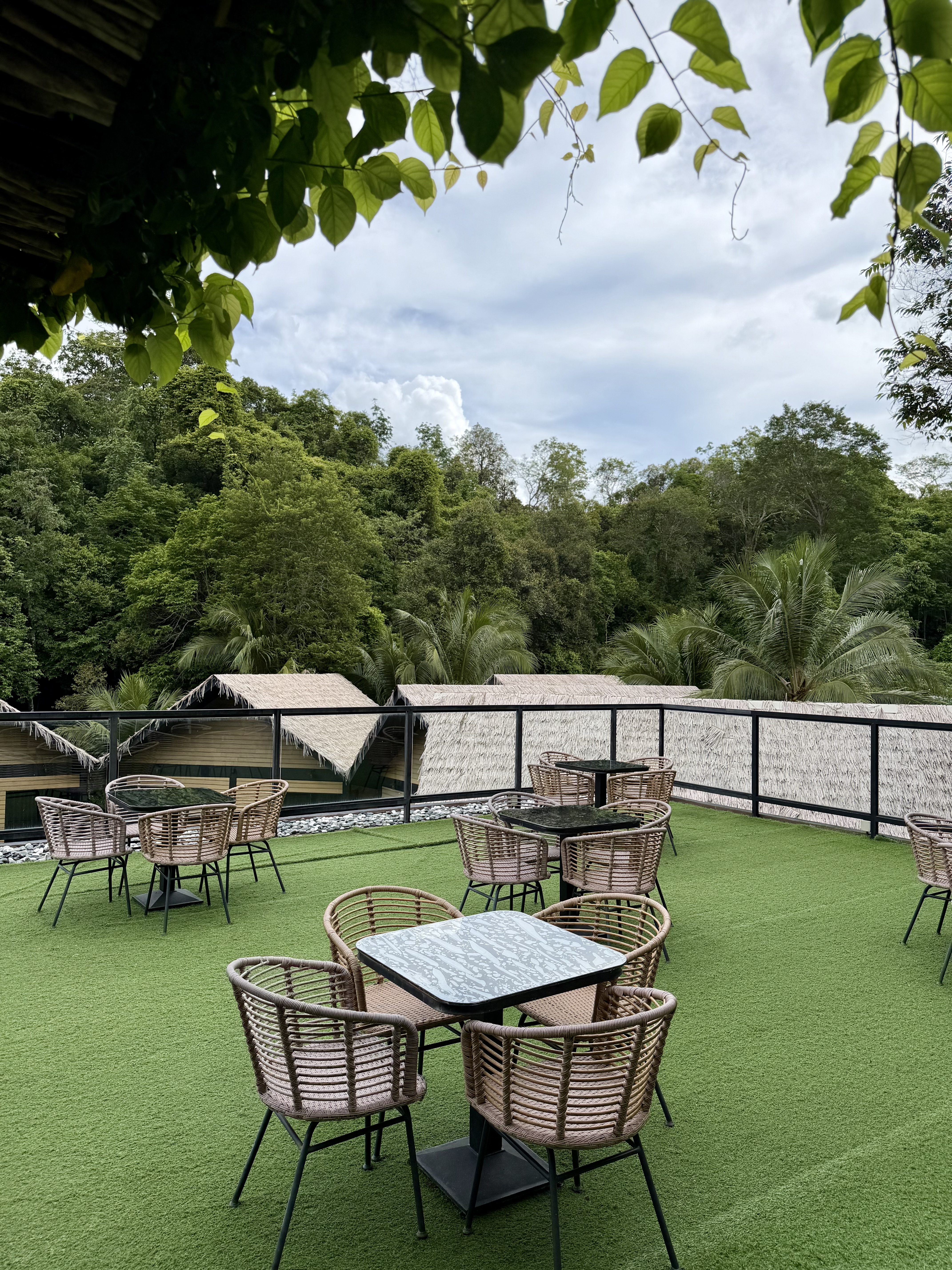 a_coral_reefs_resort_langkawi_deck