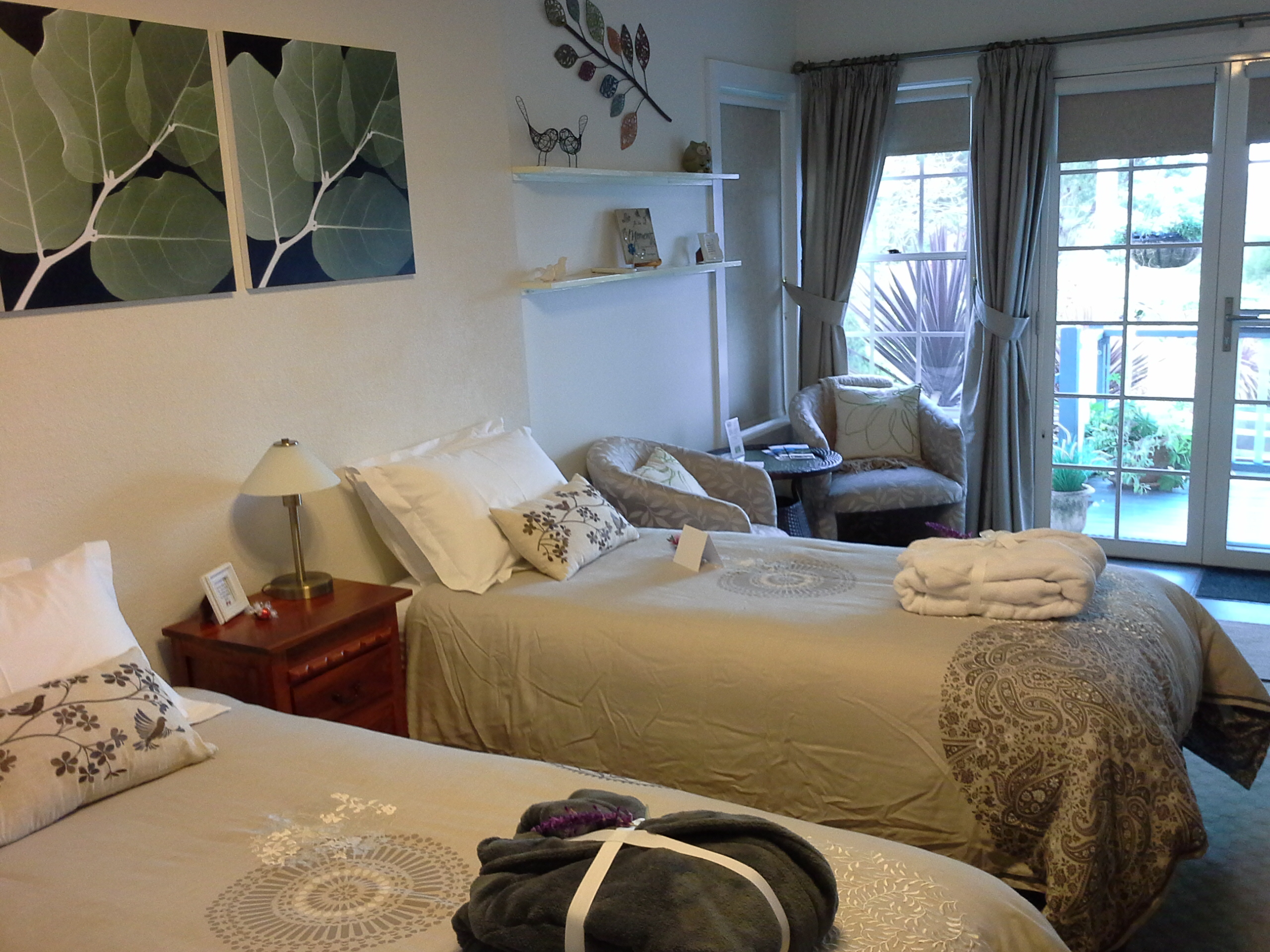 Accommodation | Hillside Bed & Breakfast