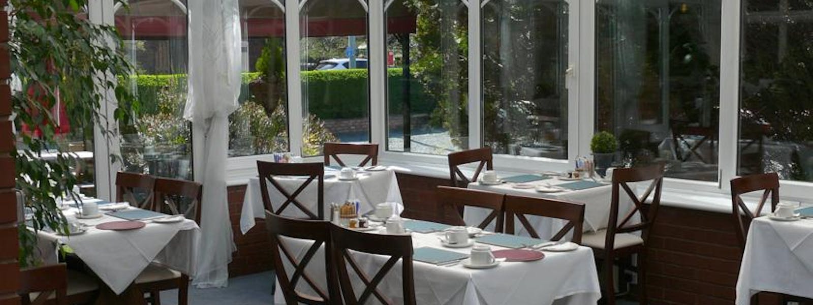 home chester court hotel