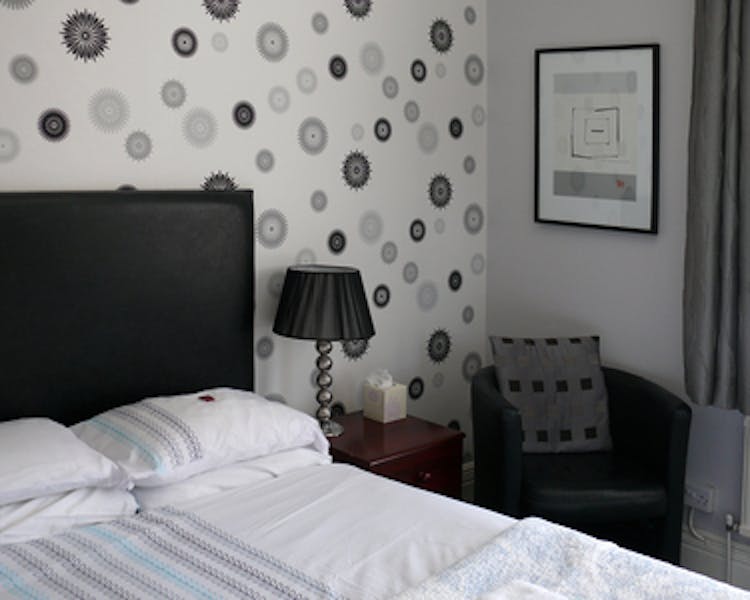 home chester court hotel