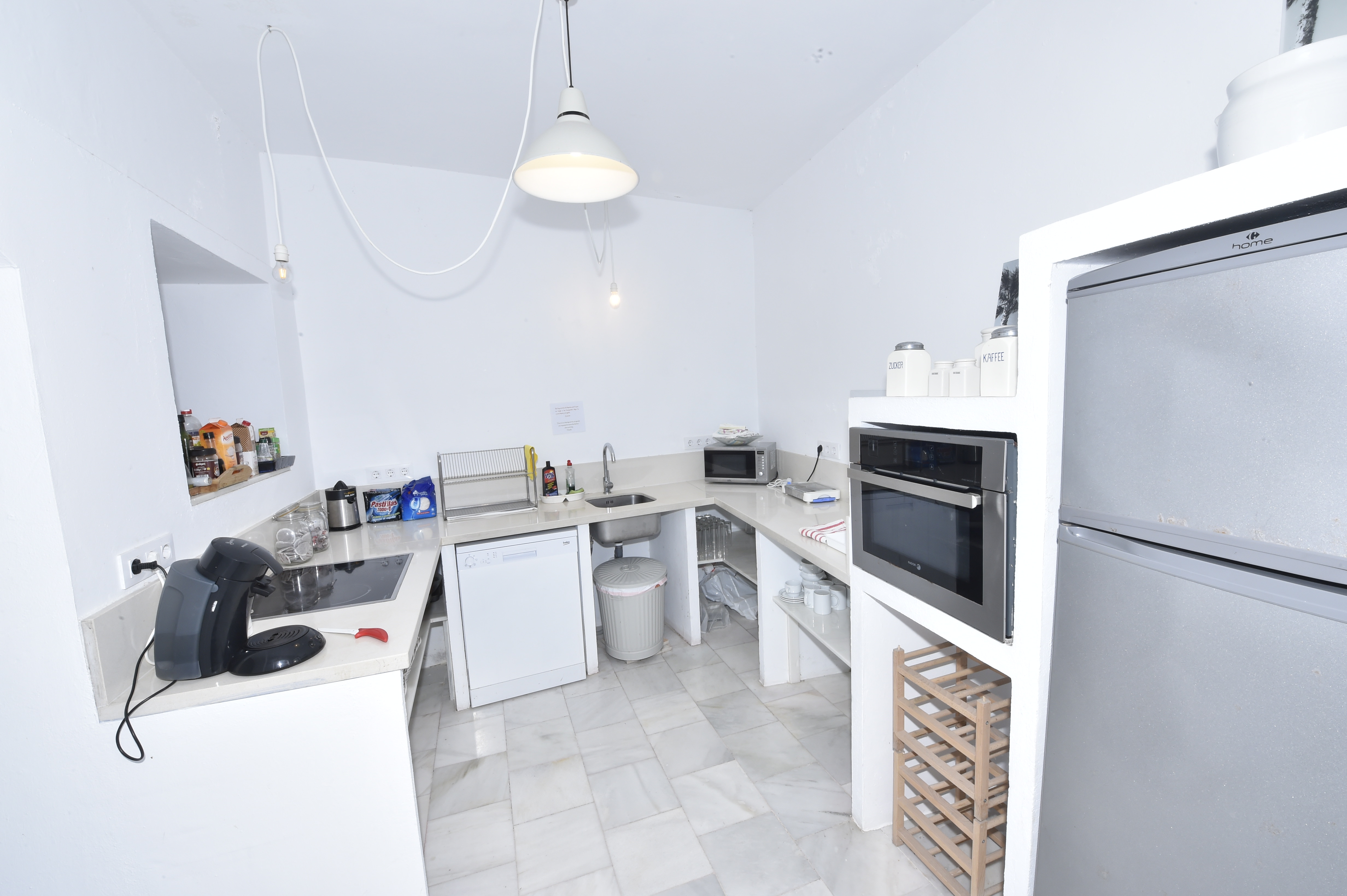 tarifa, cadiz, verano, apartamento, habitacion, vacacion, hotel, hostal, pension, room, ventilacion, centro ciudad, playa