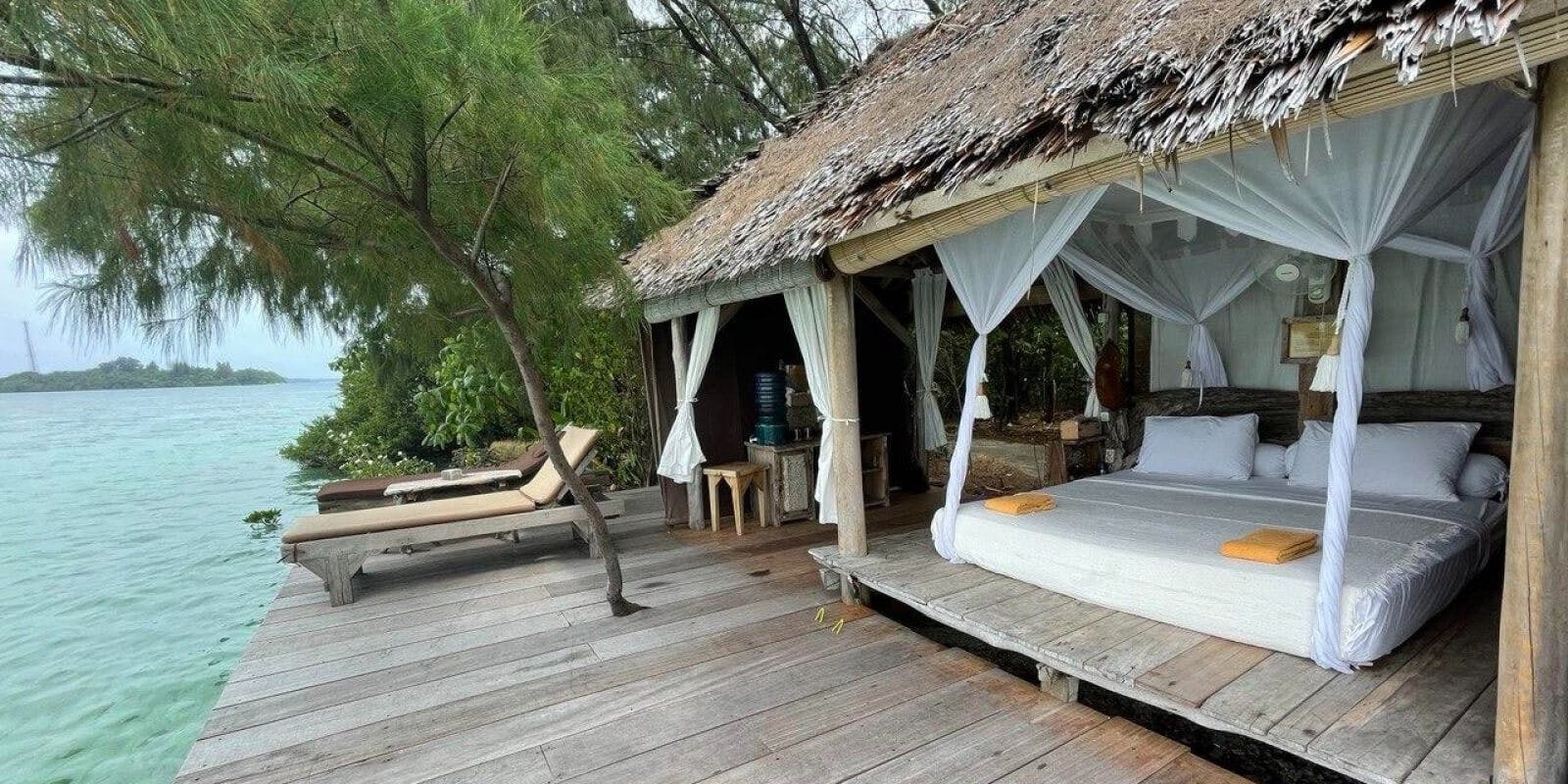 Pulau Macan rustic open air cabin