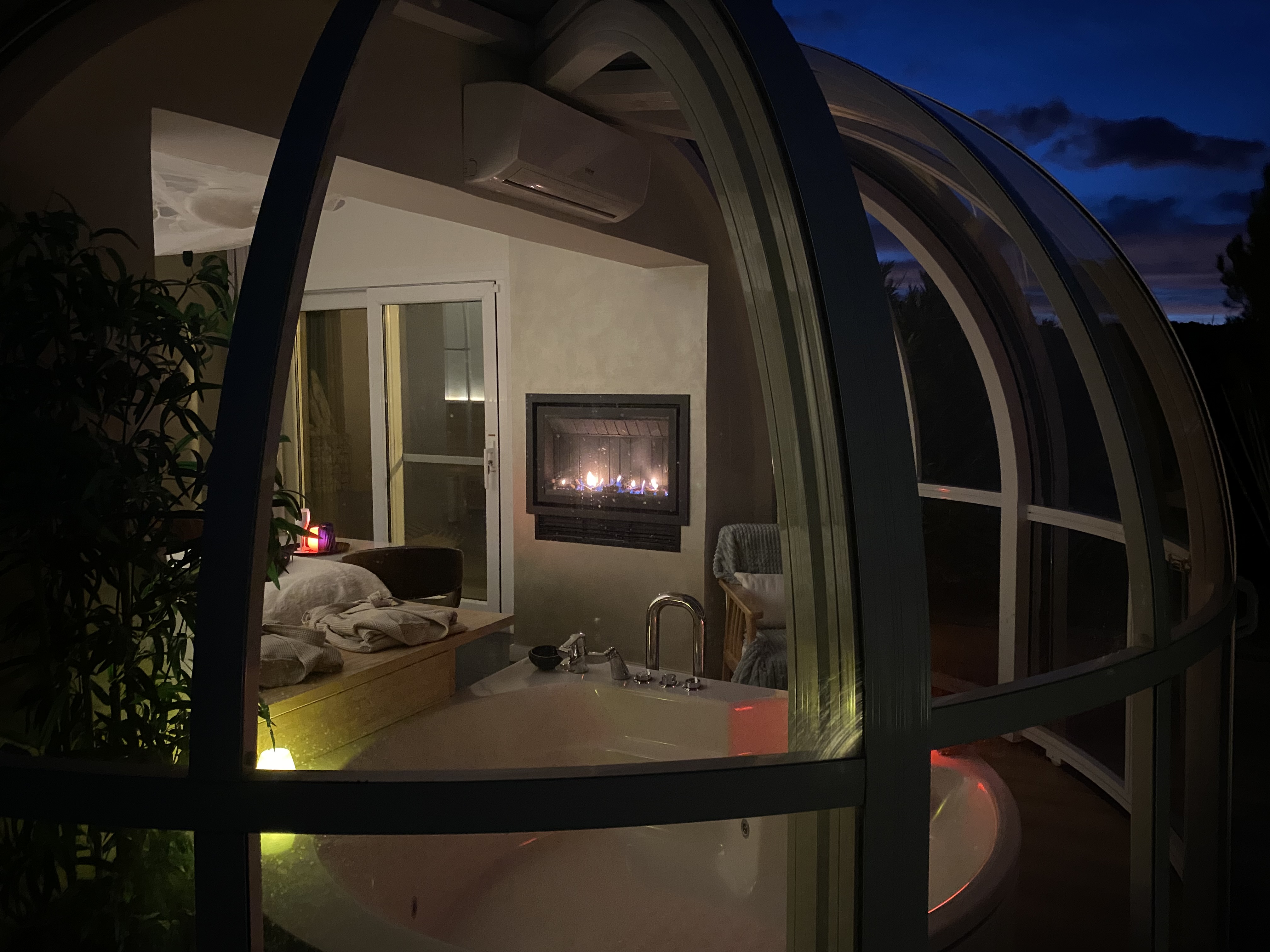 Suite Agua Esfera con estufa y jacuzzi