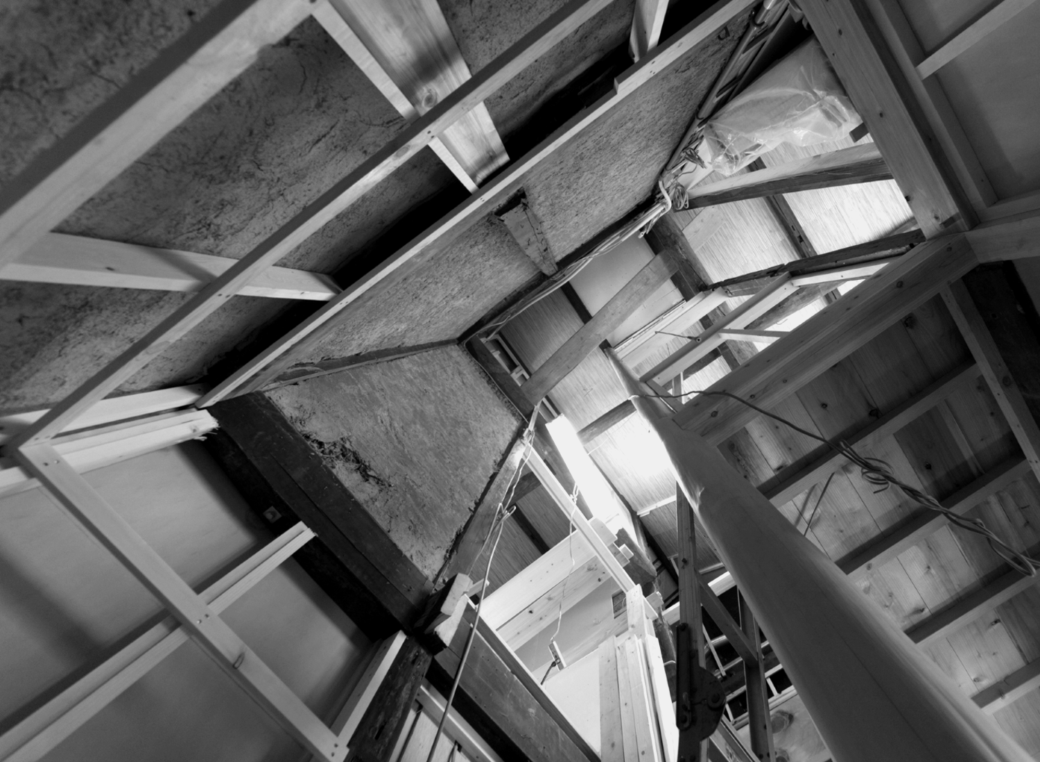 Kyoto BenTen Residences Restoration - adding in a 6m solid timber beam to strengthen the original structure