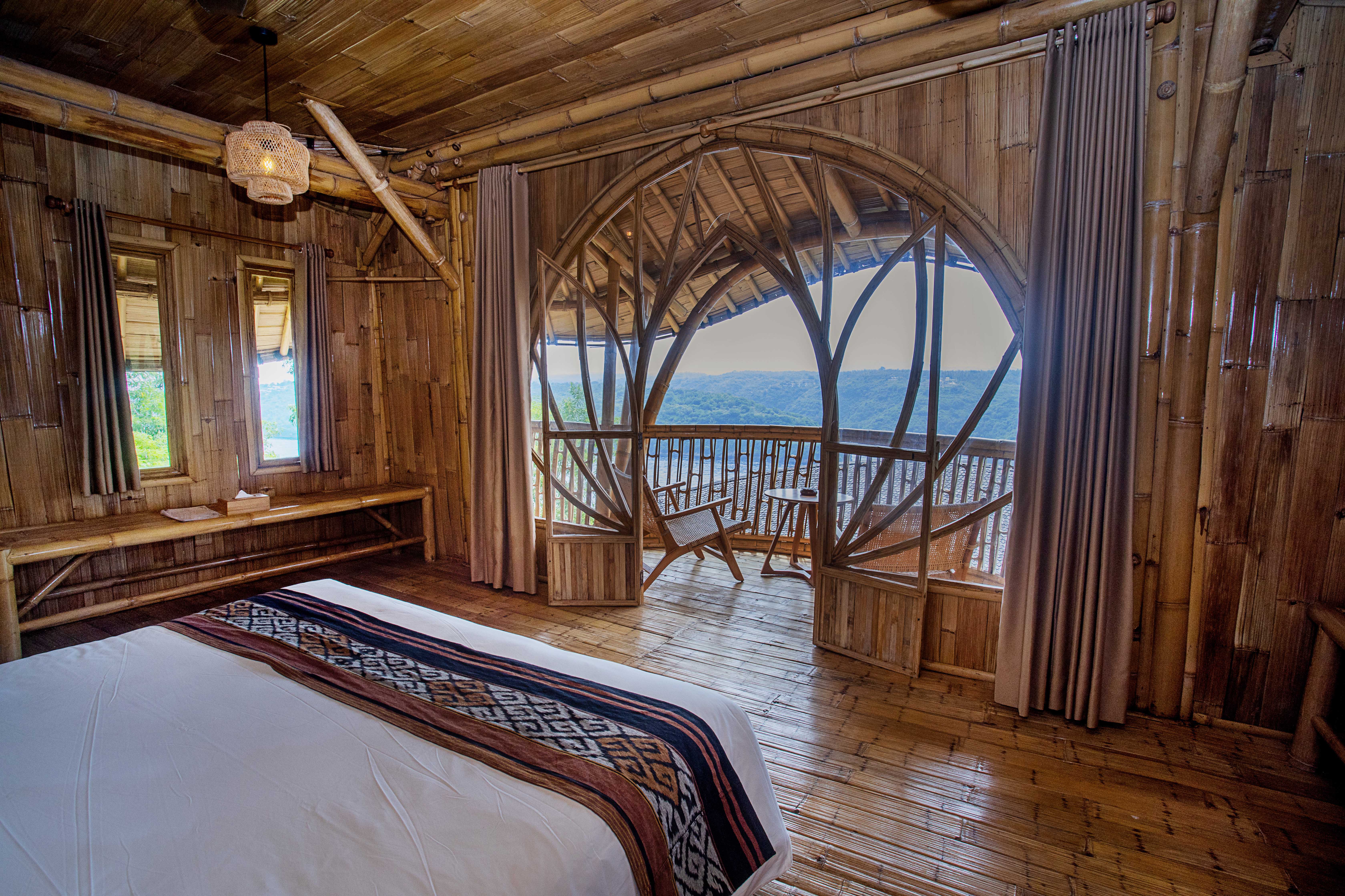 Ocean-View Bamboo Tower Bungalow (Two Bedrooms)