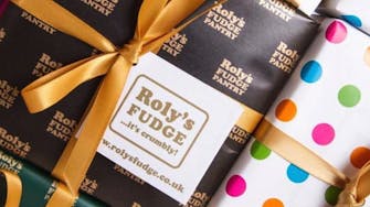 Why not order a box of locally made fudge as an in-room treat for your stay?