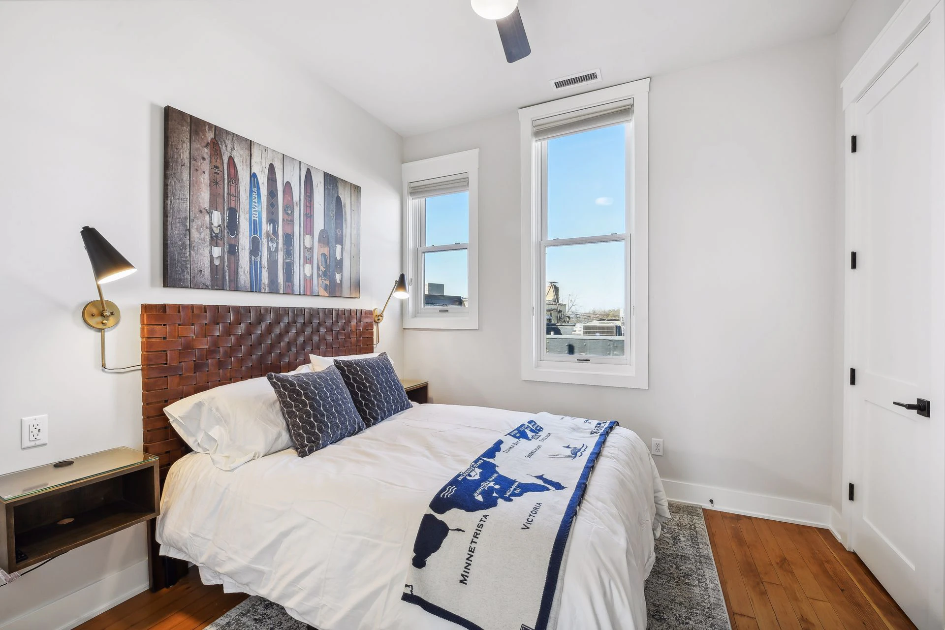 Hotel Excelsior - Suites on Water Street — photo 17 of 52