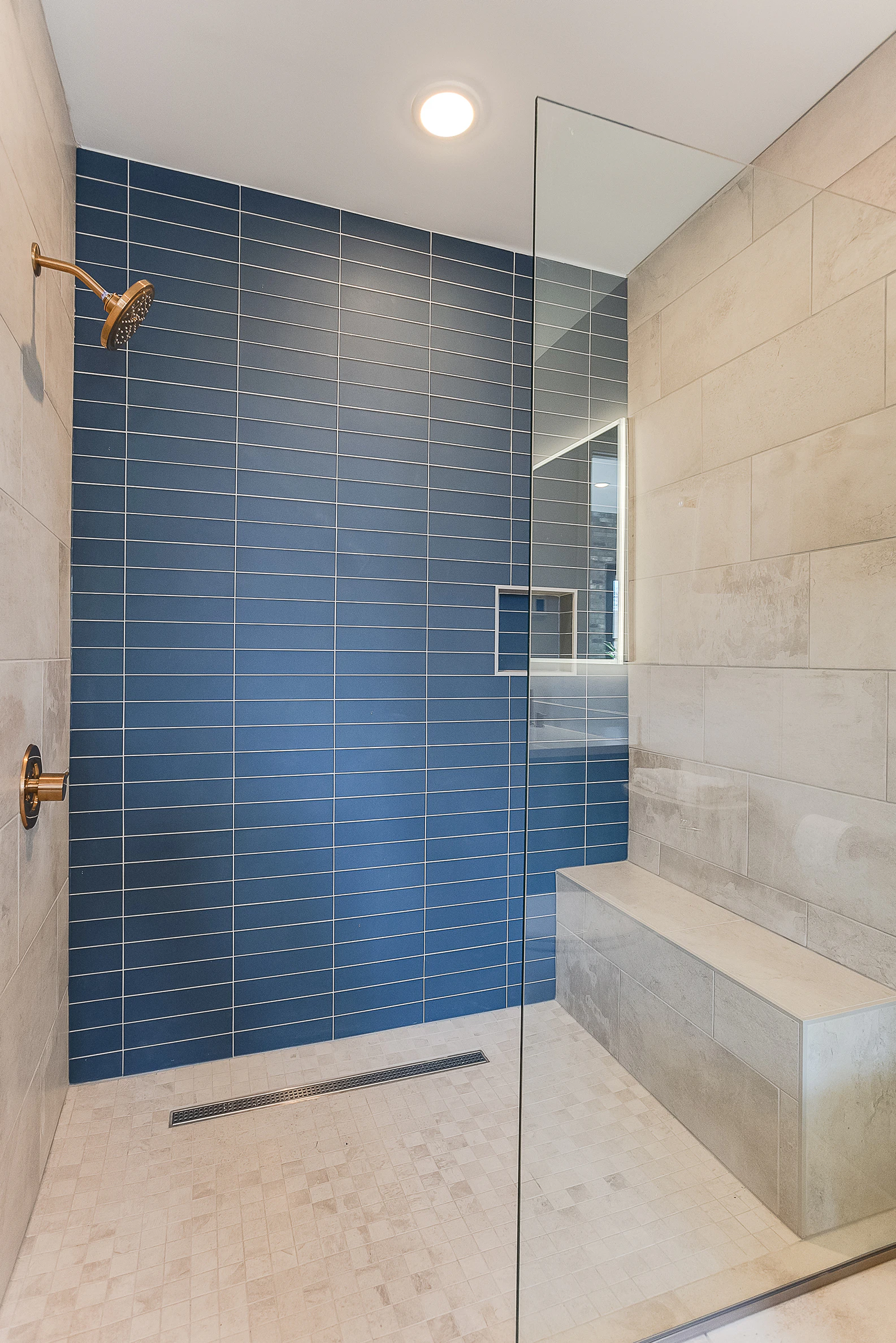 Hotel Excelsior - Suites on Water Street — photo 10 of 52