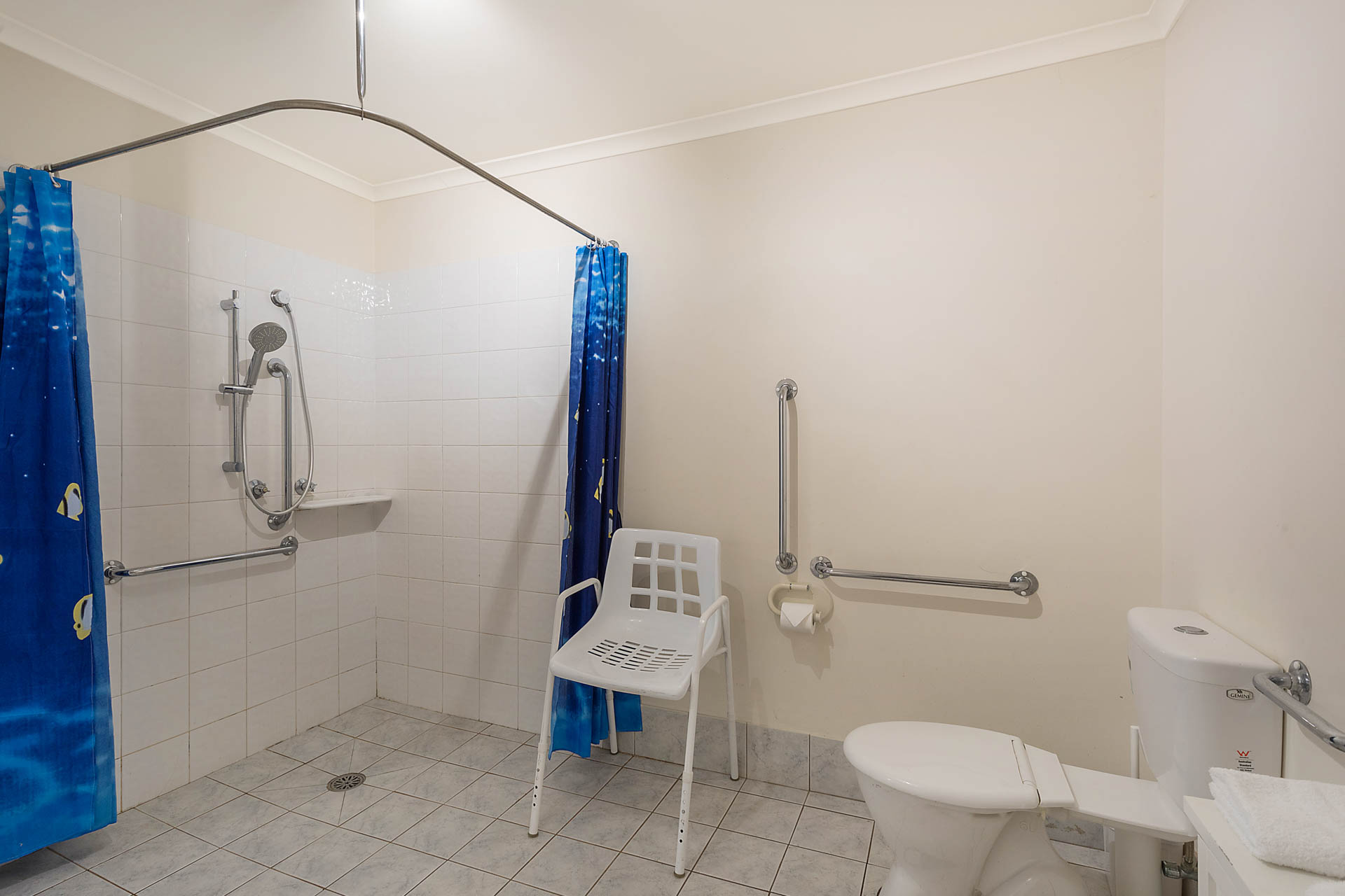 handicapped accessible apartments