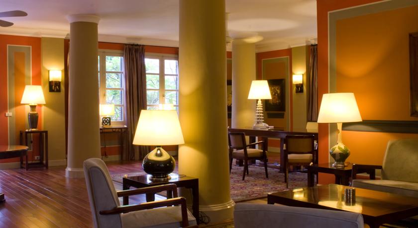 Villa Maly lobby best value hotel luang prabang