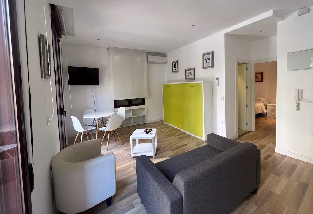 11 Apartment Two Balconies side Sea and City Views