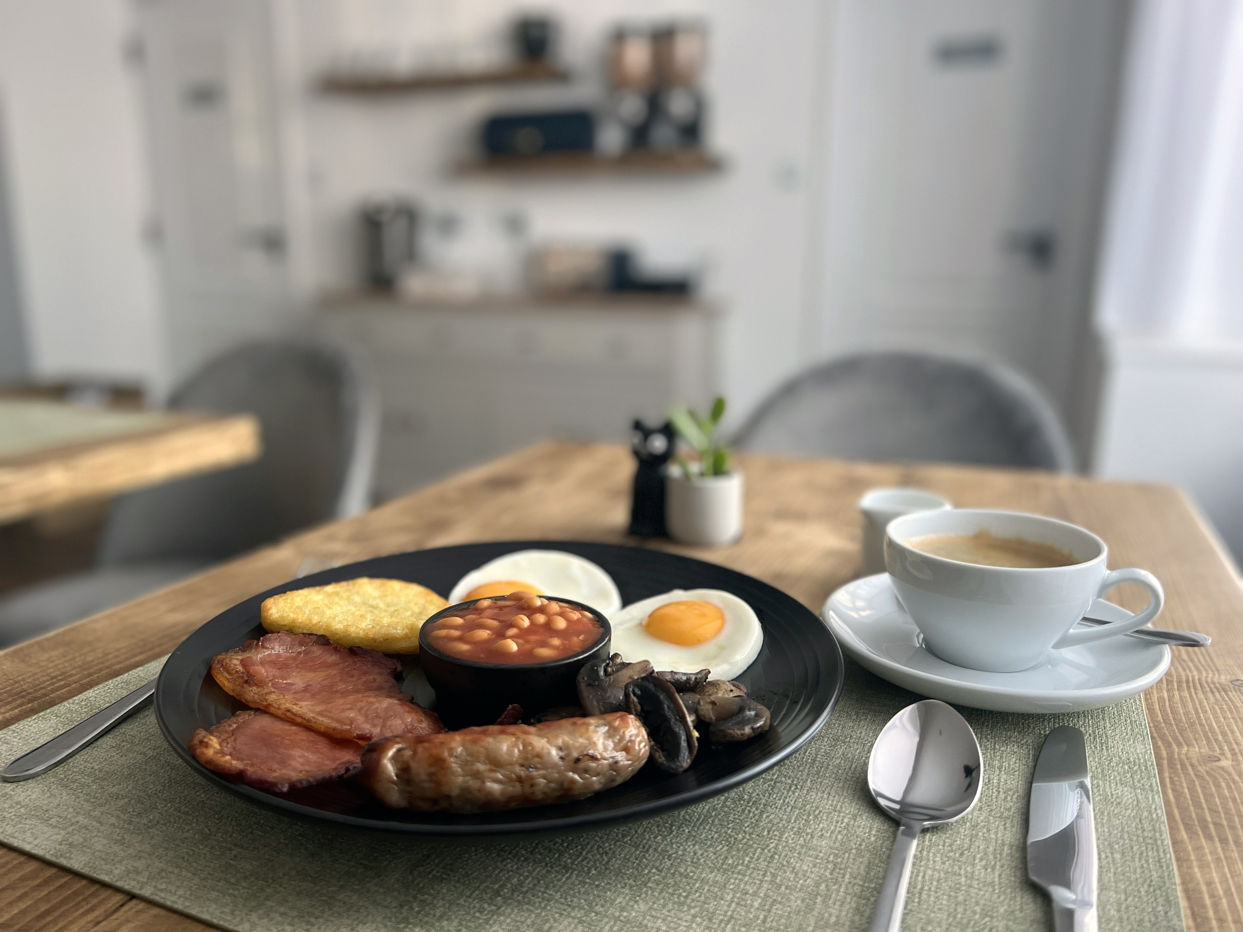 United Home B&B cooked full English breakfast