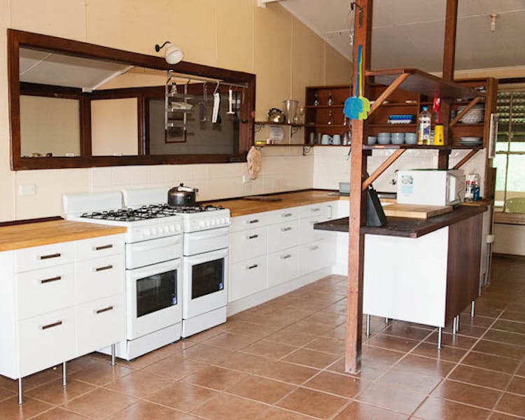 Warroora - The Homestead kitchen ideal for big group.