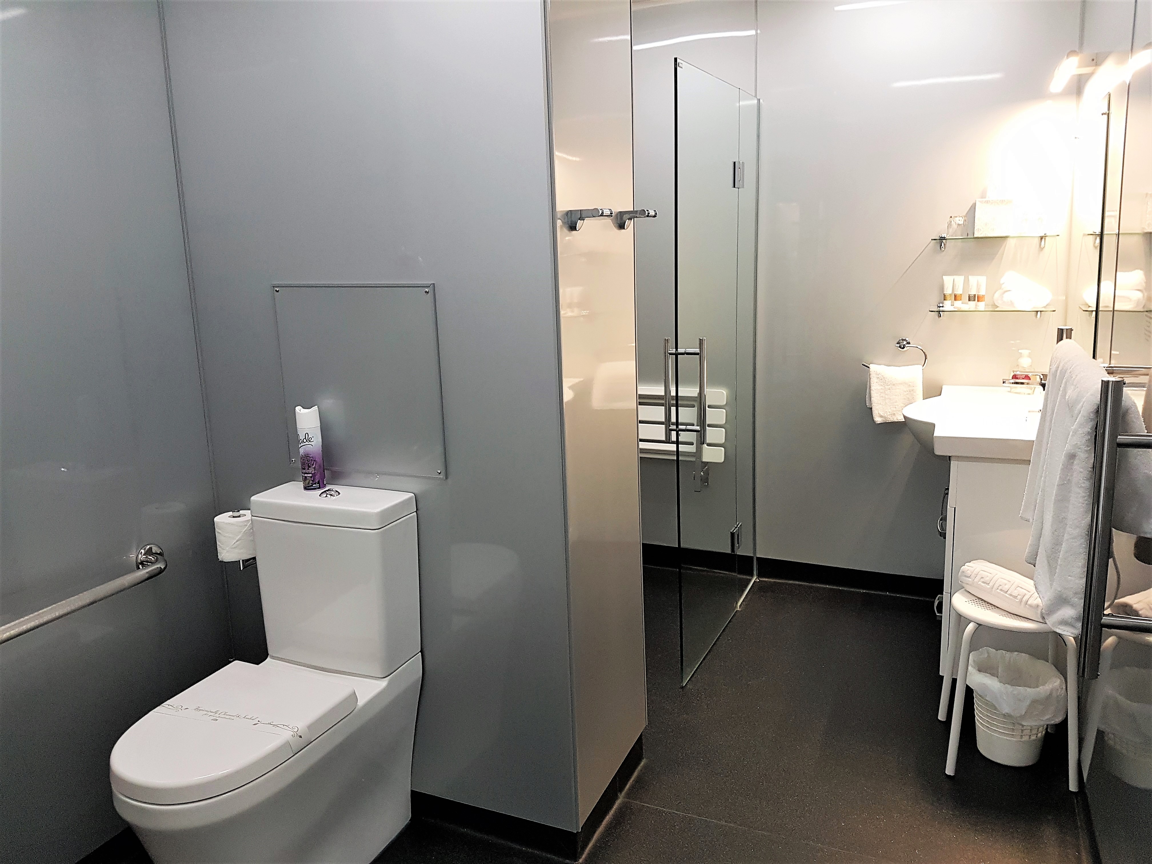 Access apartment bathroom