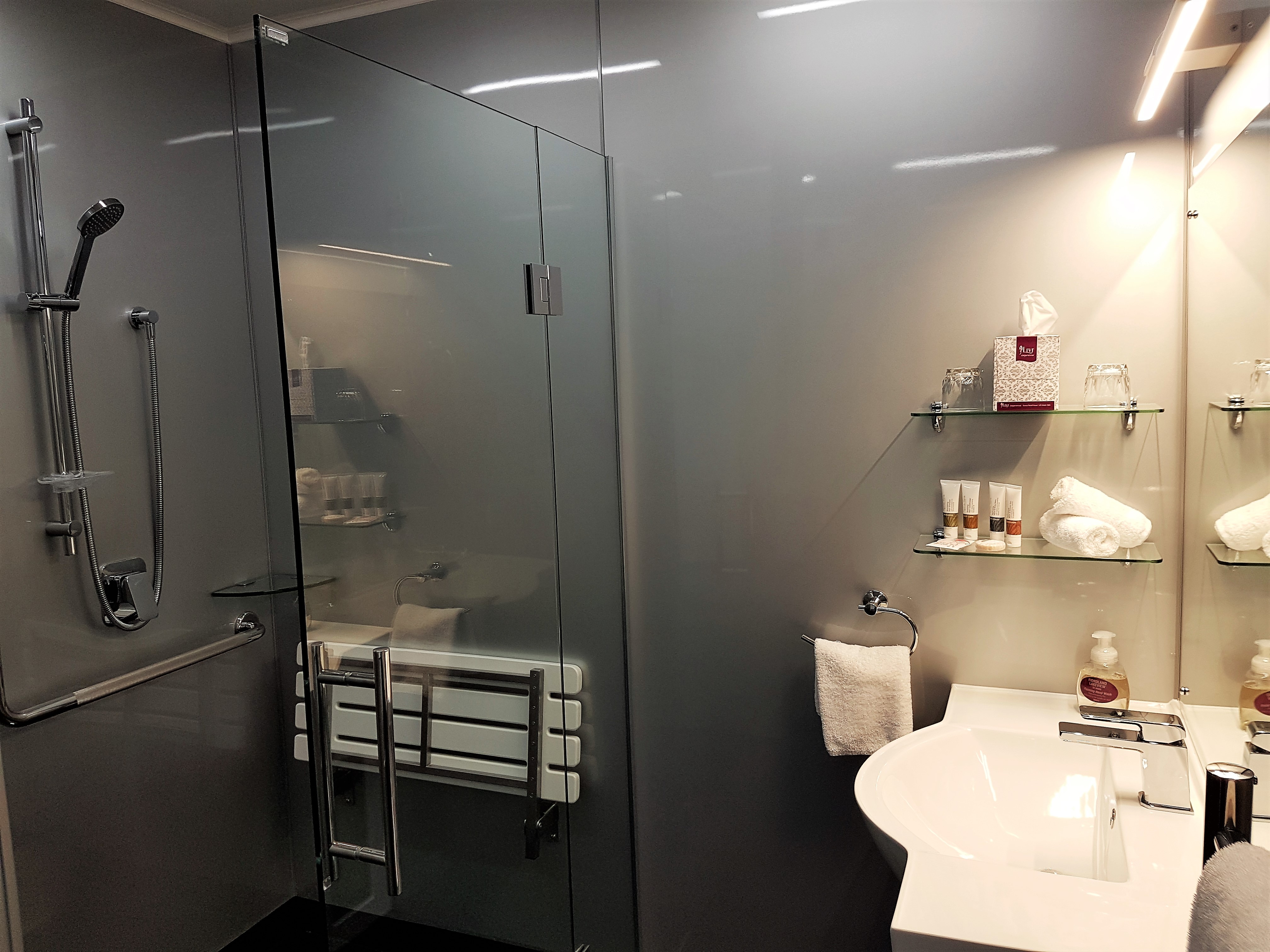 Access apartment shower