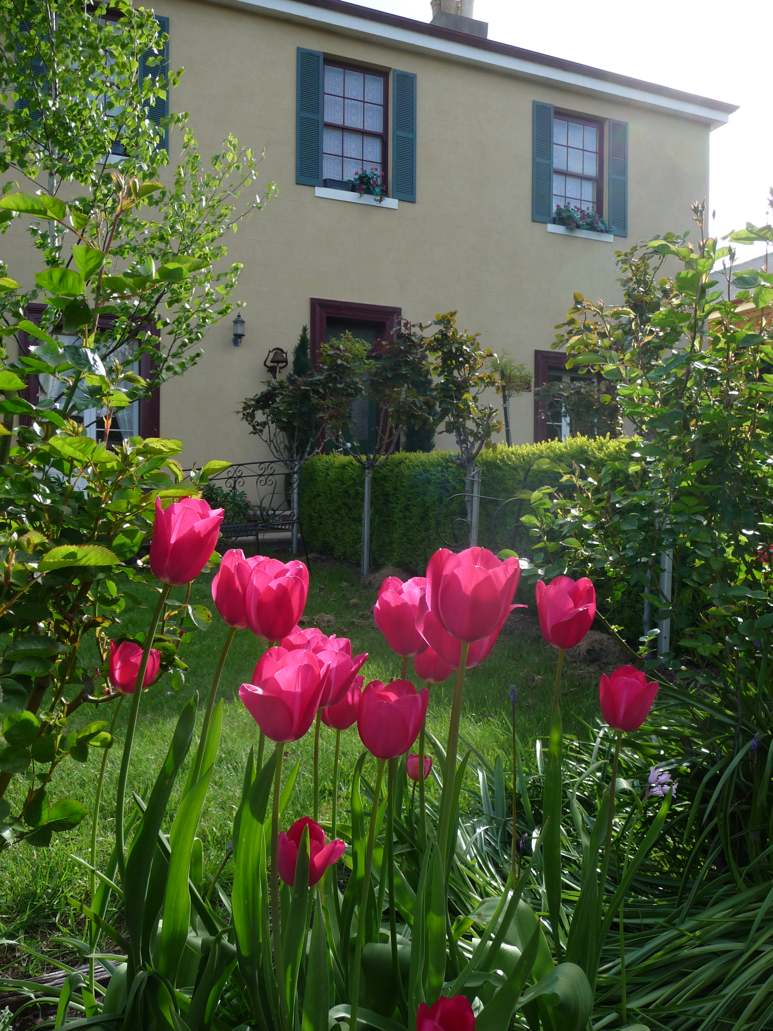 The beauty and charm of Historic Blakes Manor. Deloraine Tasmania.
