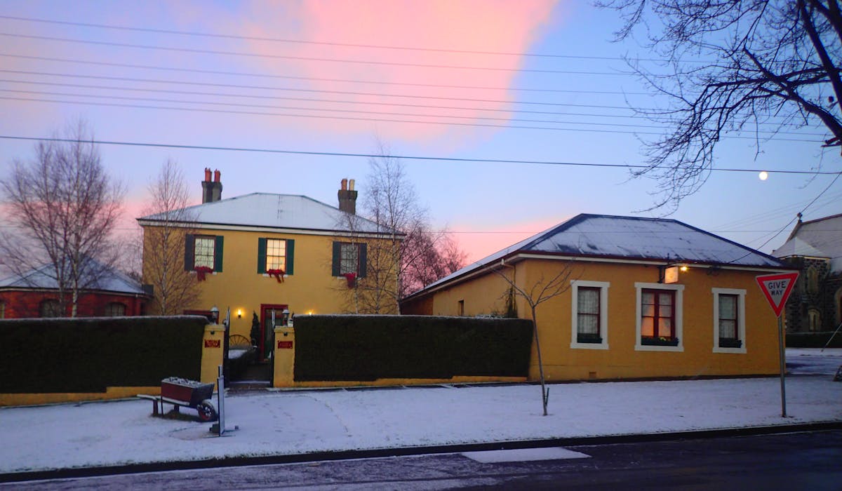 Blakes Manor Heritage Self-contained Accommodation, Tasmania in the snow. So romantic and beautiful.