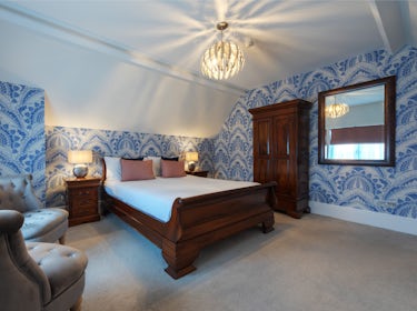 Boutique Hotel near Seafront Portsmouth 1