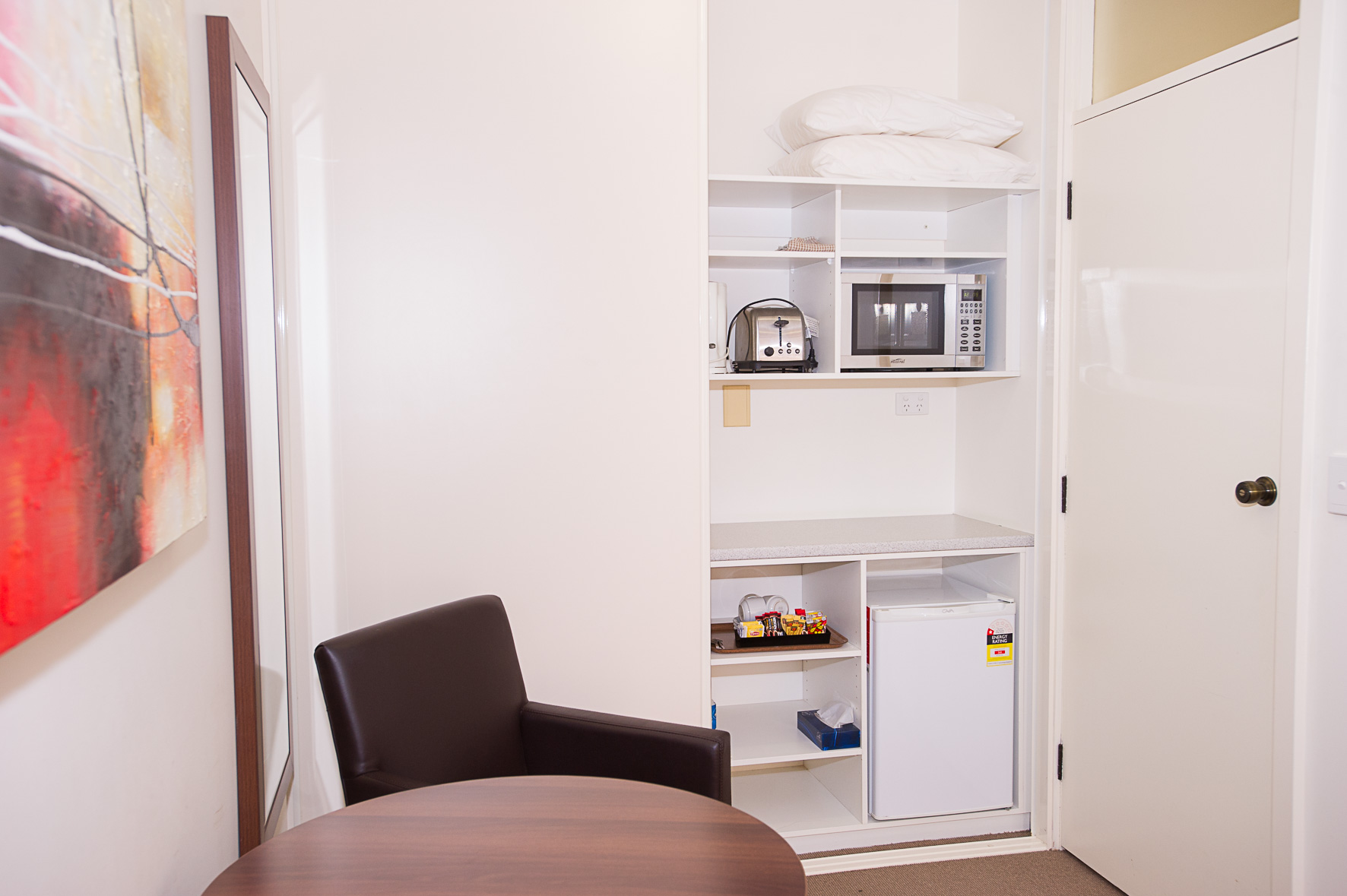 Standpipe Golf Motor Inn: Room with Basic Amenities