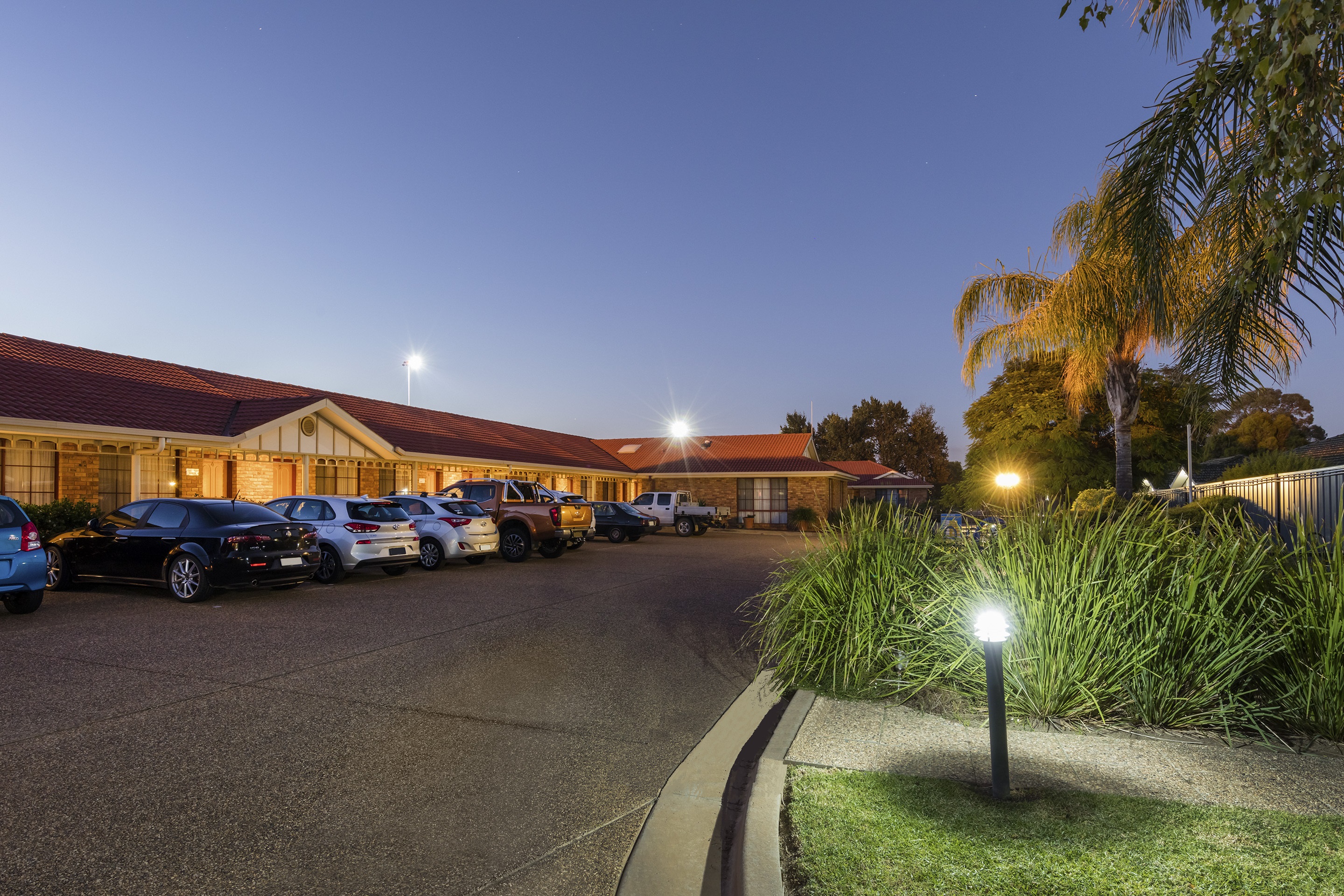 Home | Best Western Ambassador Motor Inn & Apartments