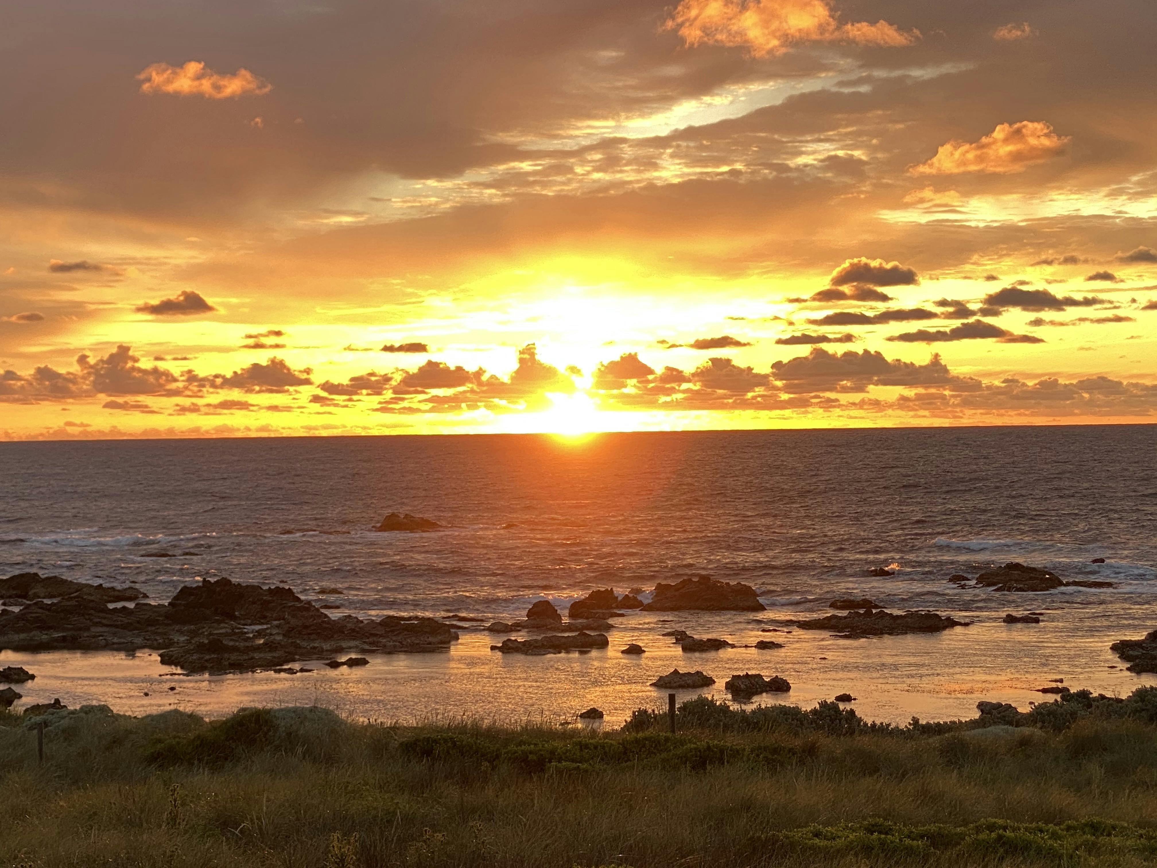 Beautiful Sunset at Ettrick Rocks - Australina