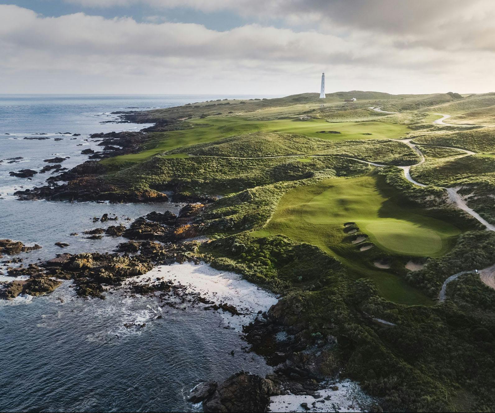 Cape Wickham Golf King Island book your stay at Ettrick Rocks