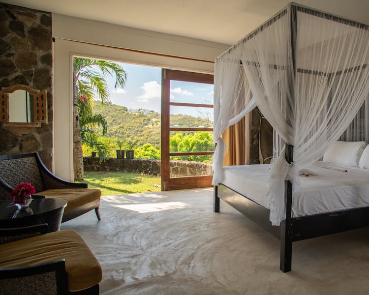 Special Accommodations, Bequia in The Grenadines