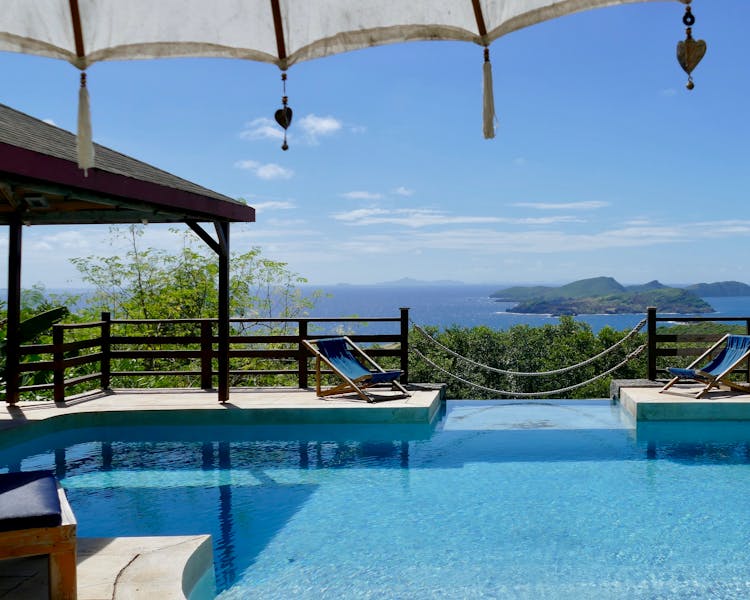 Amazing Pool, Hotels and Inns Bequia
