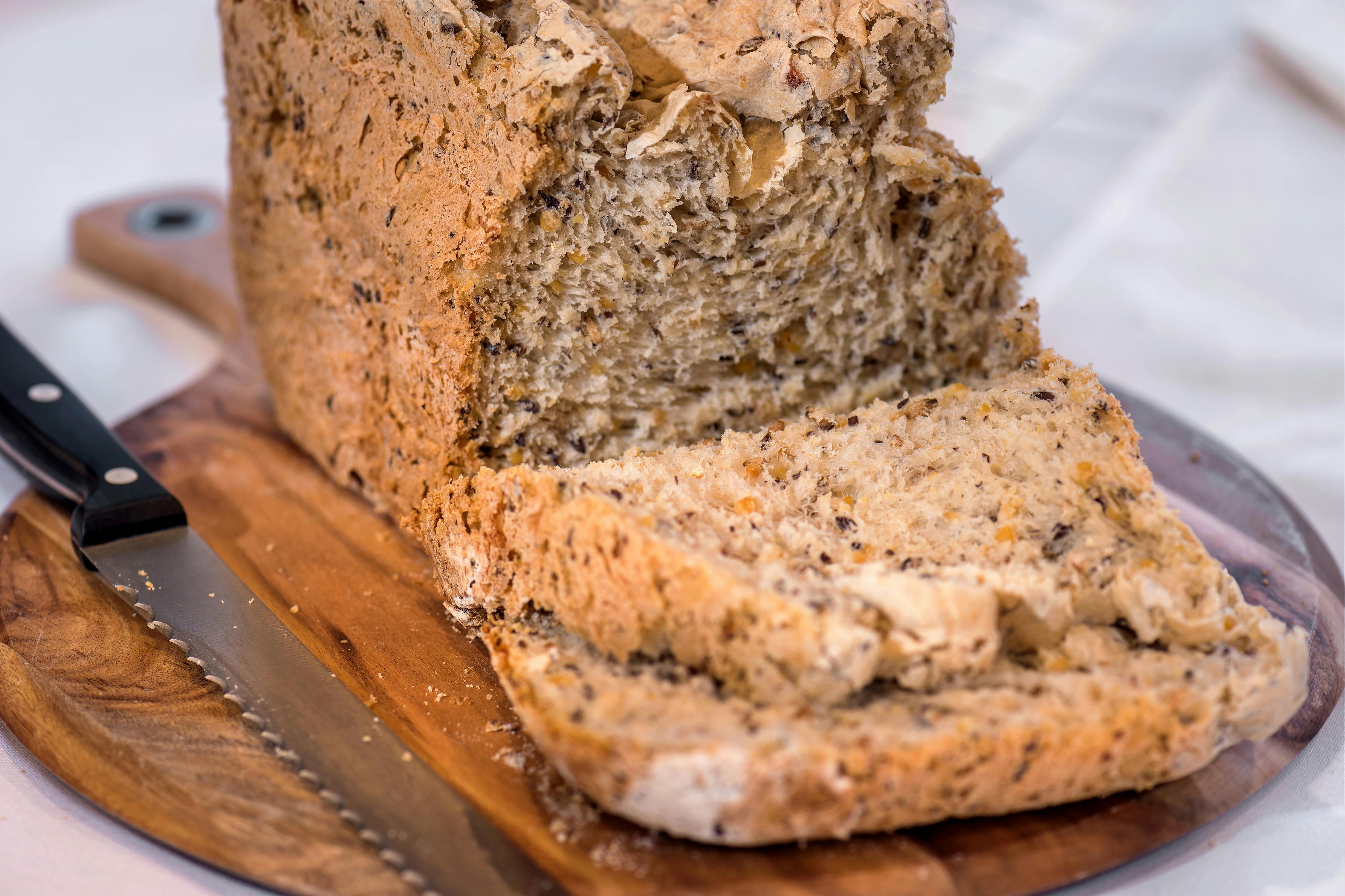 Homemade soy and linseed bread