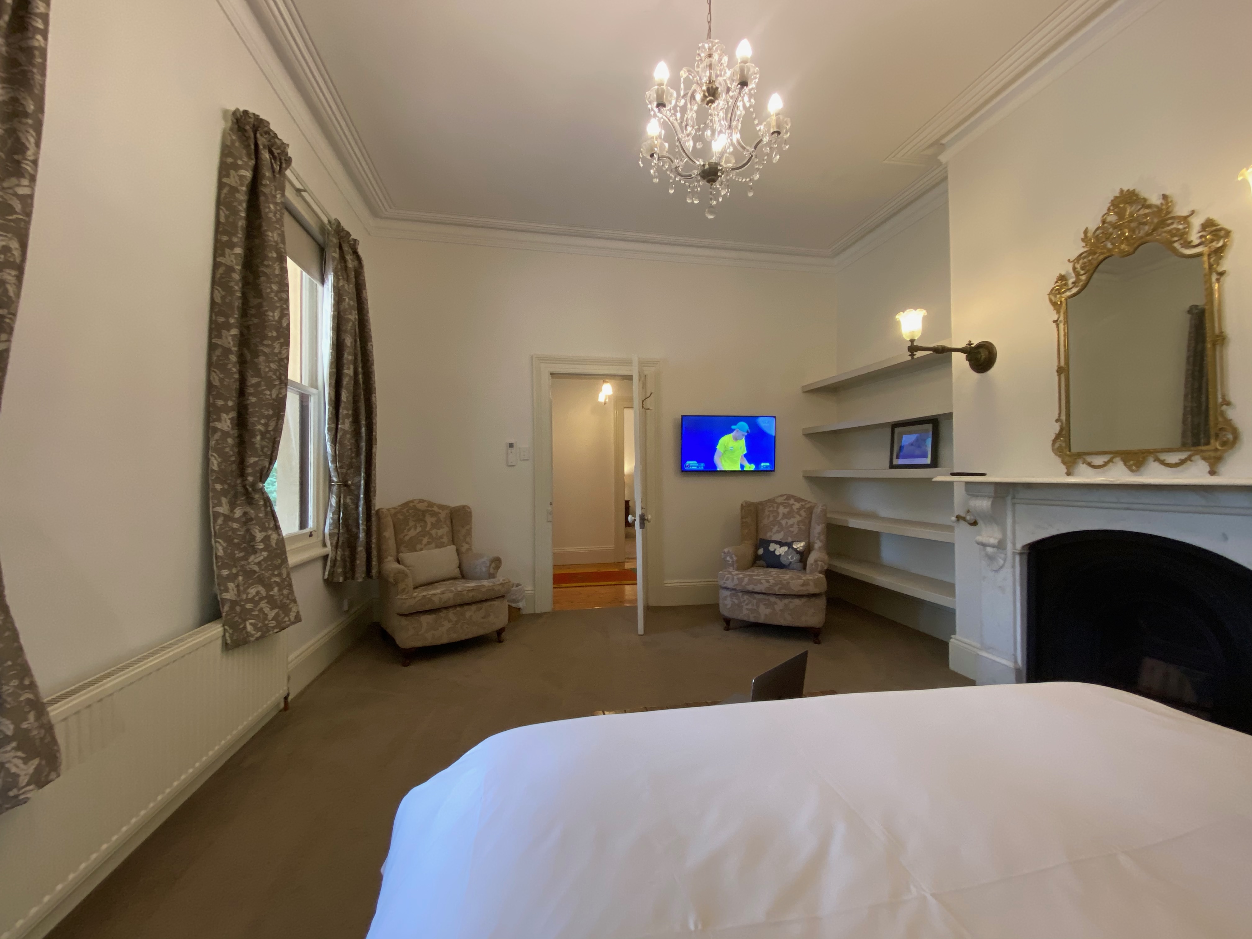 Homestead Bedroom 2 40" TV