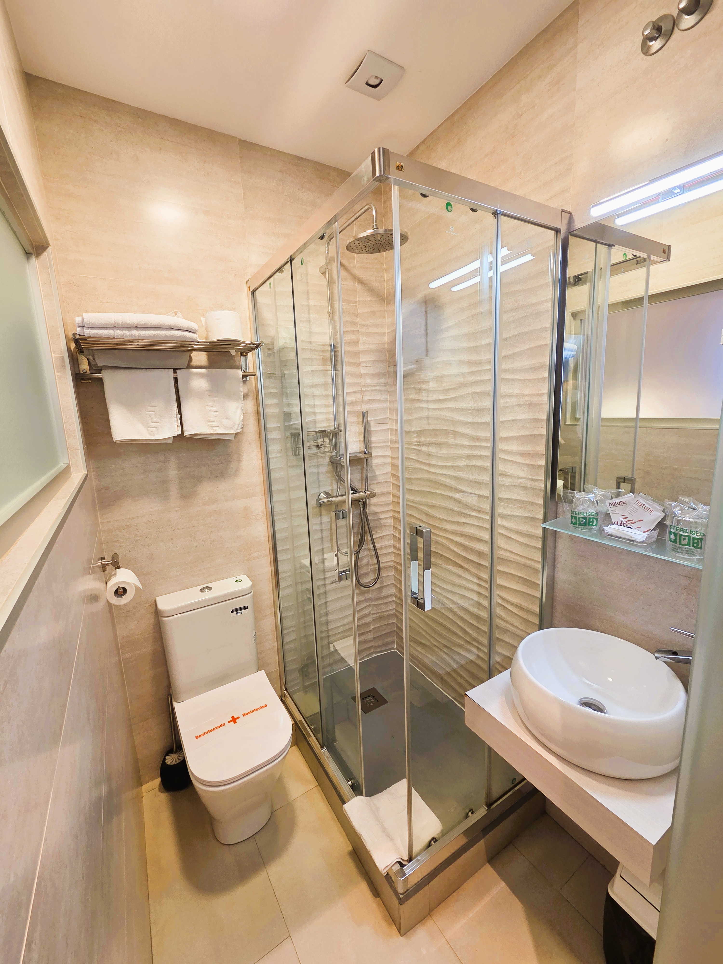 Baño habitación doble exterior