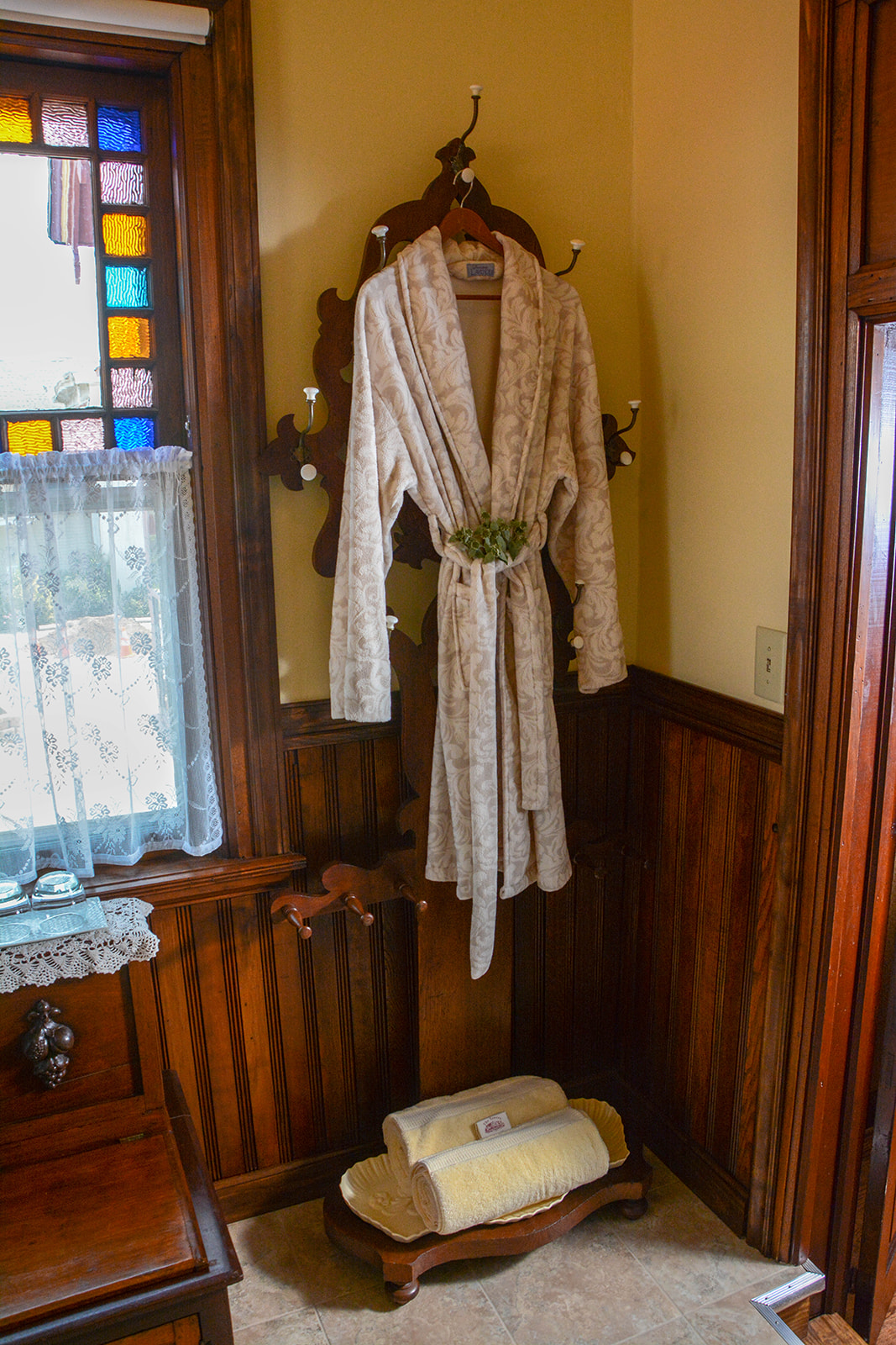 Garden Room bathroom.