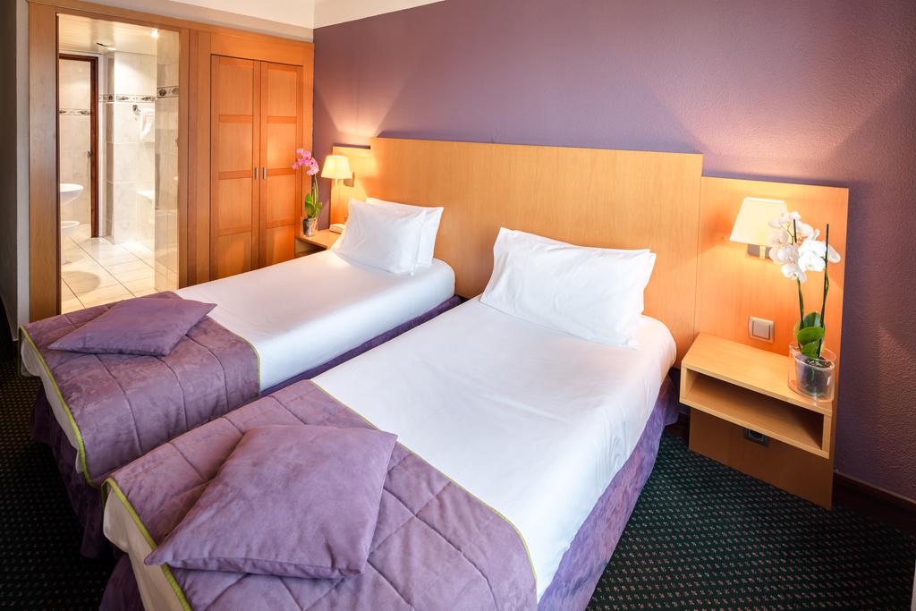 QUALITY HOTEL CHRISTINA LOURDES CHAMBRE TWIN