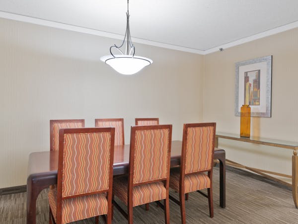 Two Bed Room Executive Suite Dinning Room
