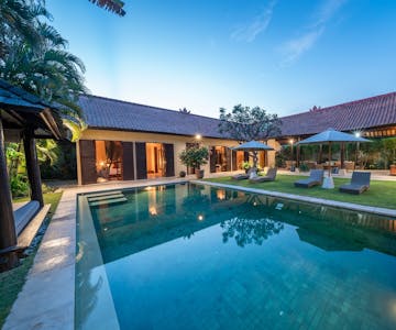 Swimming Pool Villa Rumi Bali
