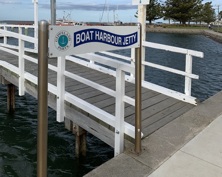 Boat Harbour Jetty just across the road