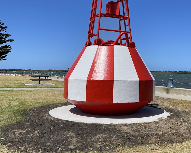 Historical beacons, Port Albert - Seafarers Memorial Stockyard Point