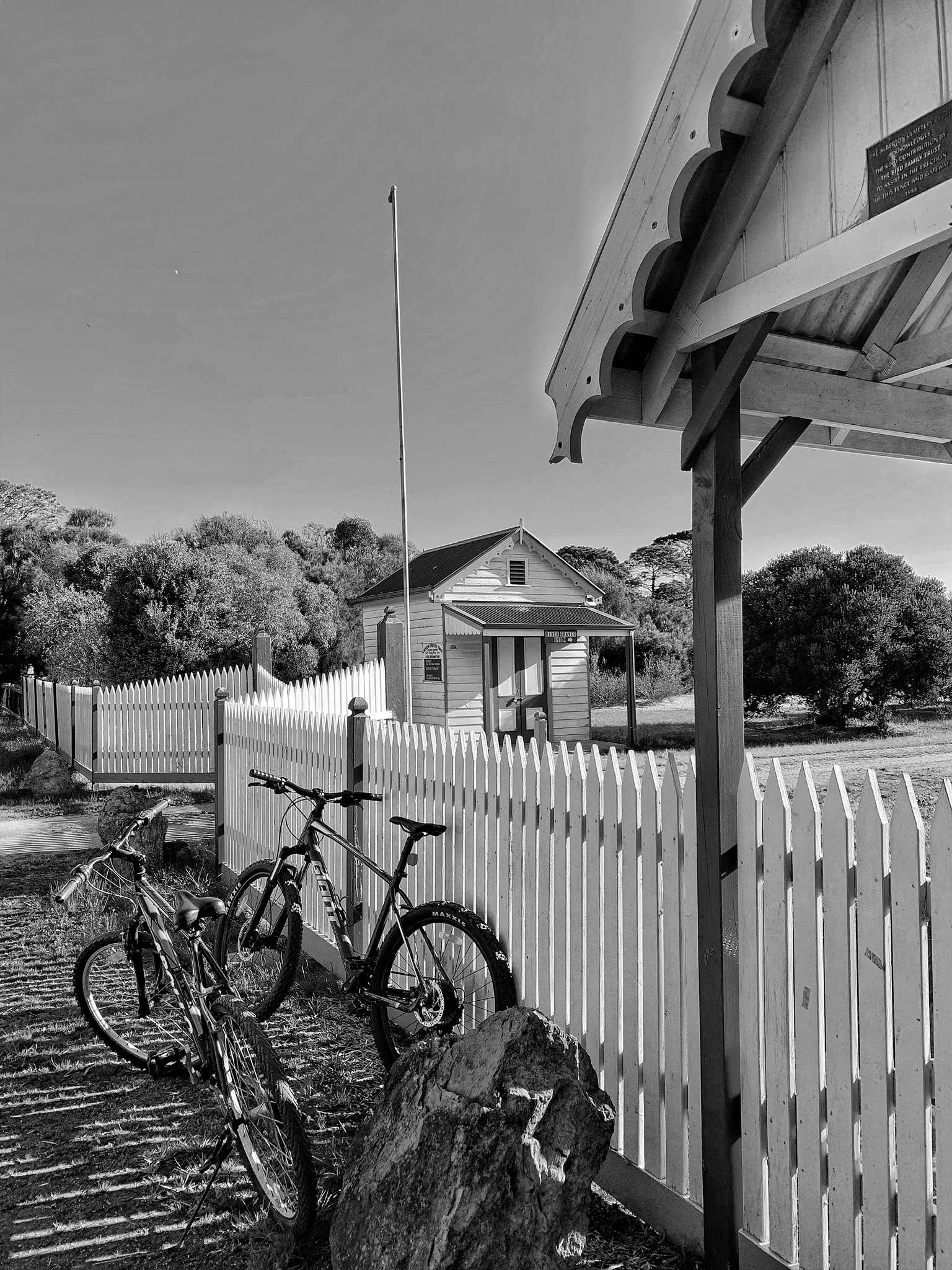 Ride your bike from Port Albert to Alberton Historical Cemetery via Tarra Trail