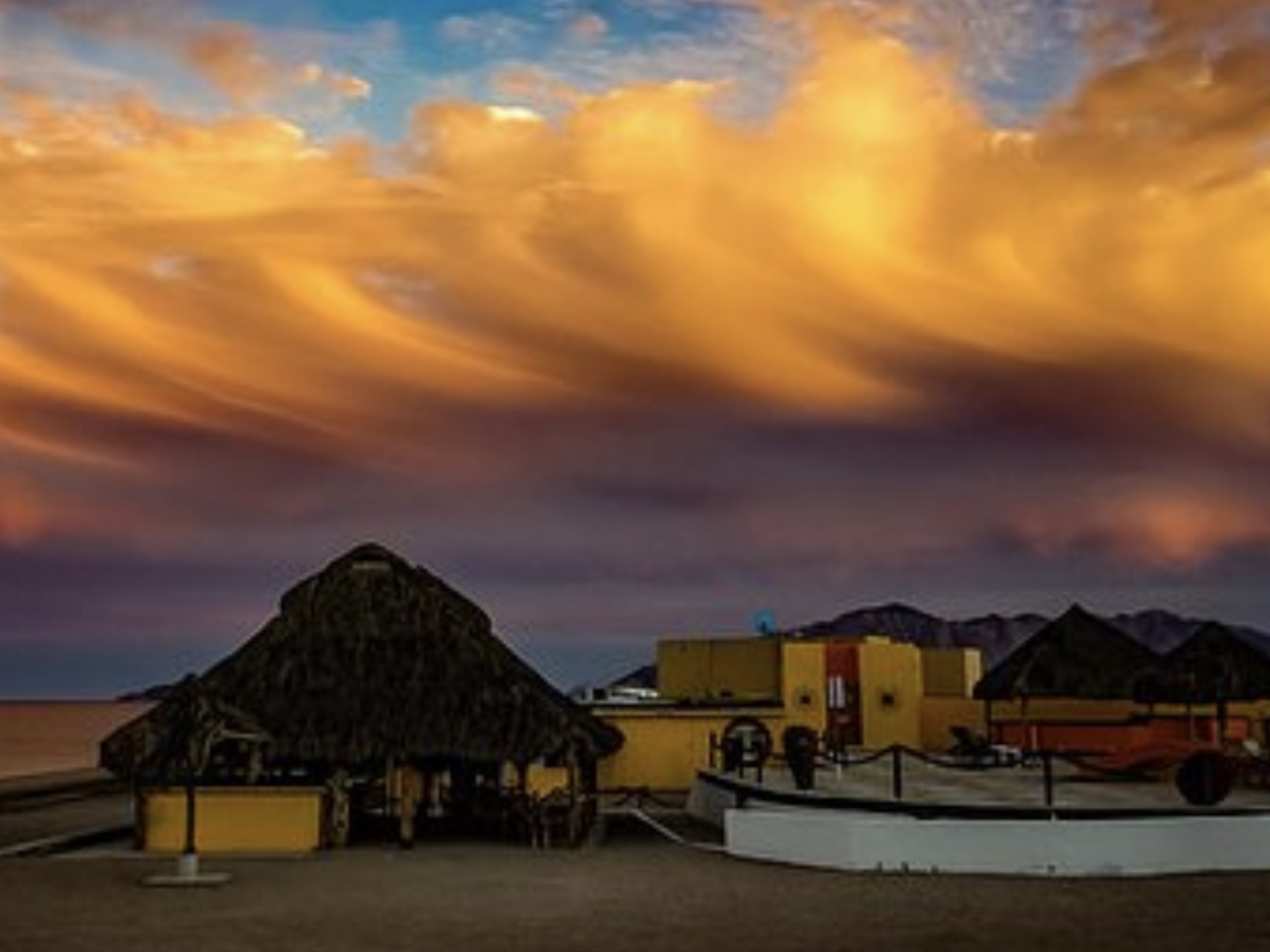 Amanecer en Los Vientos Hotel