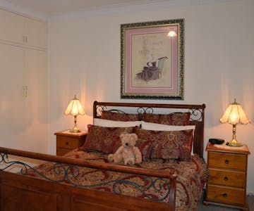 Admurraya House Rutherglen Accommodation Master Bedroom