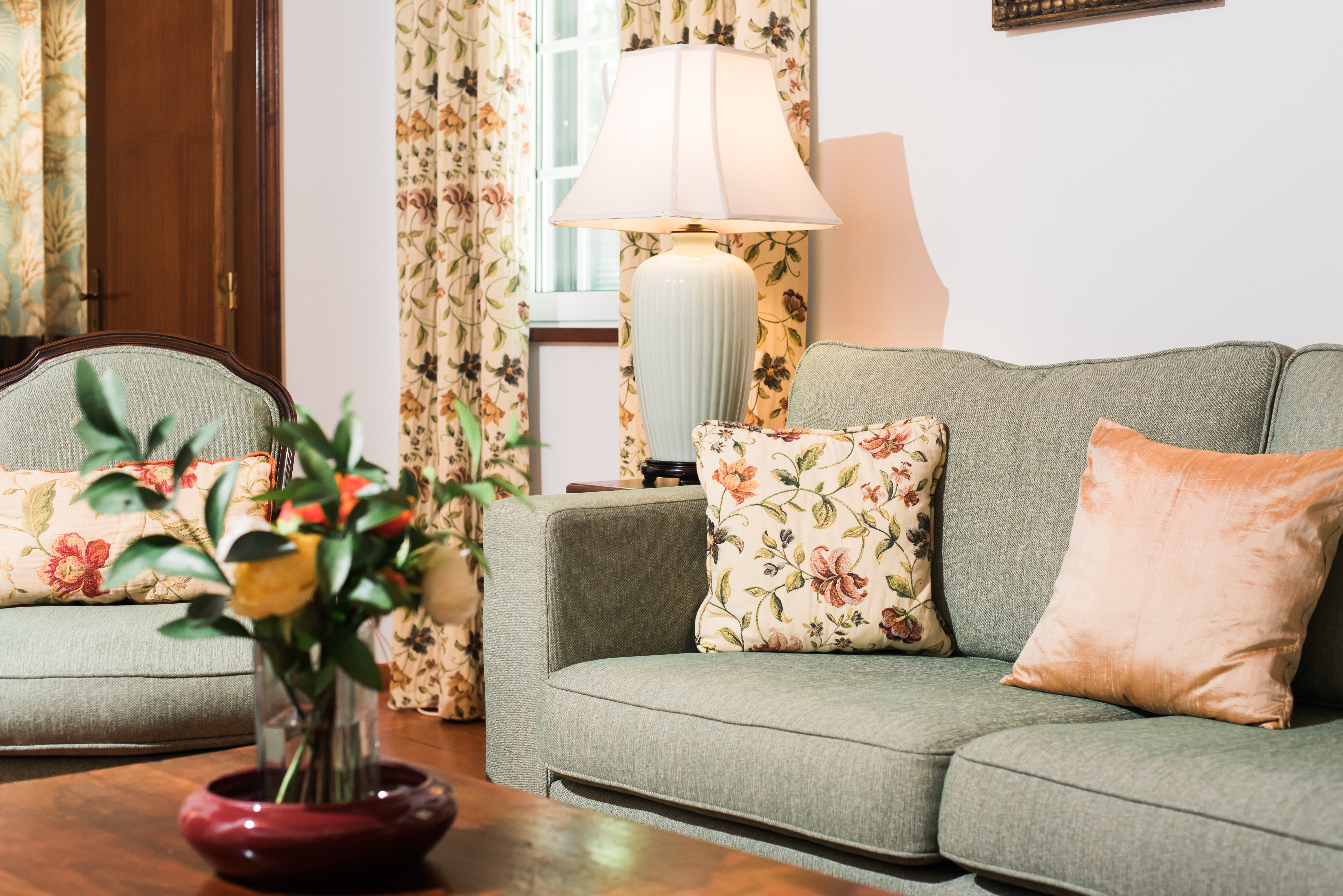 Fireplace Suite living room