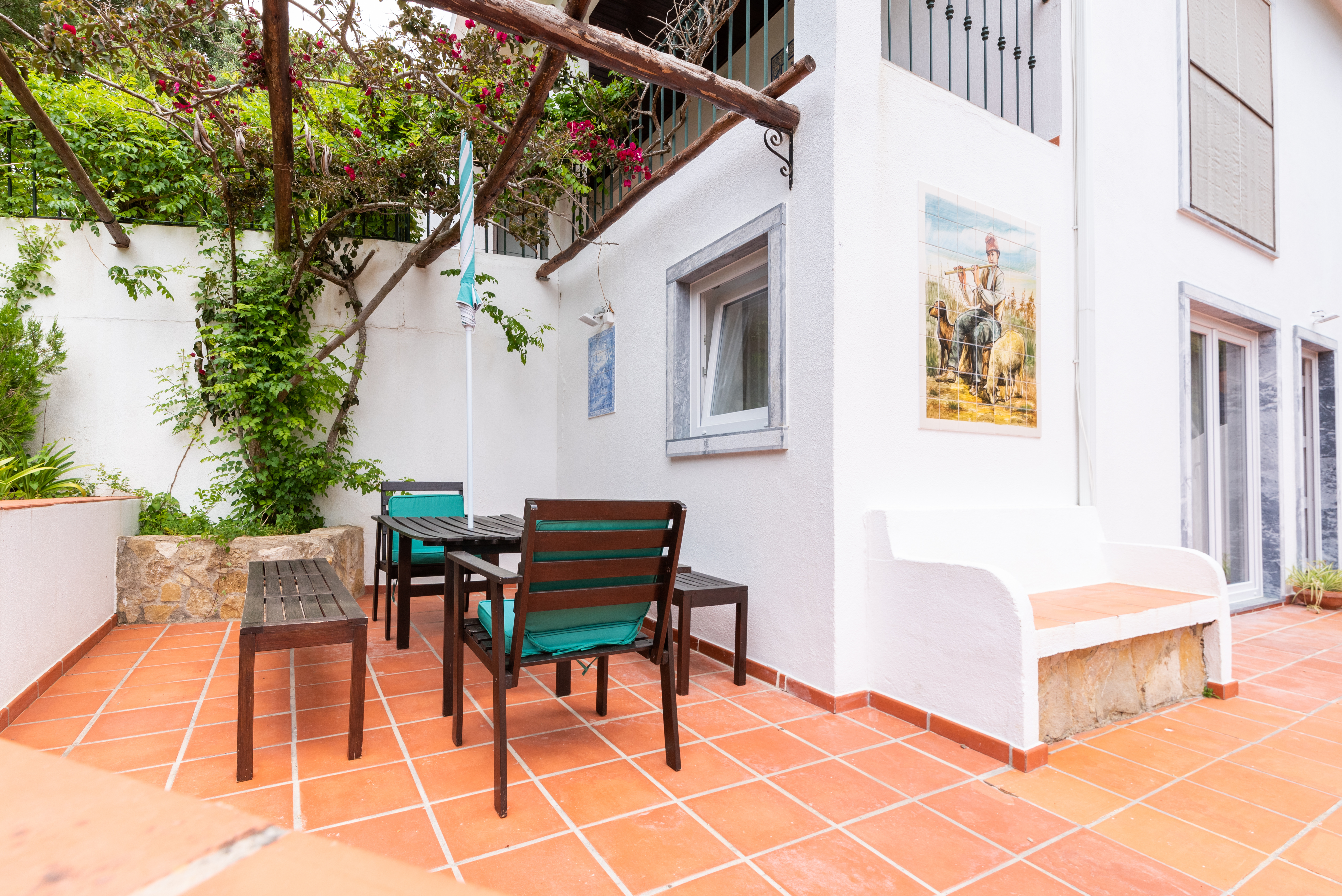 Mountain family room terrace