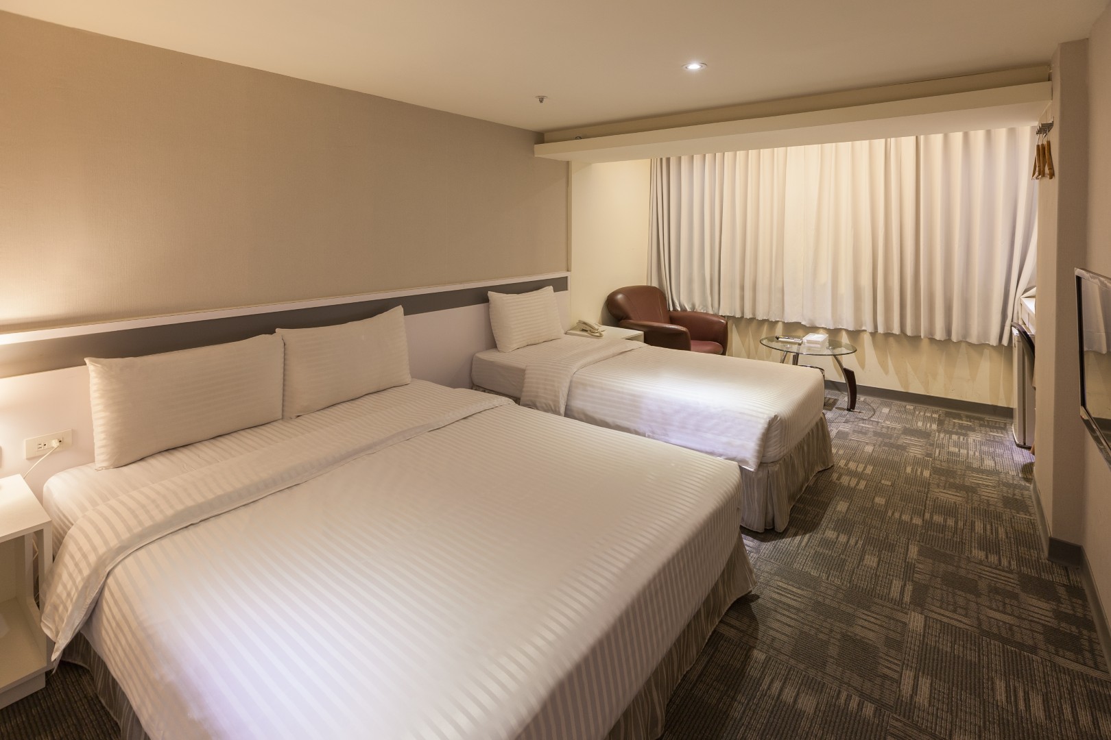 Deluxe Triple Room at LUMOS INN Taipei