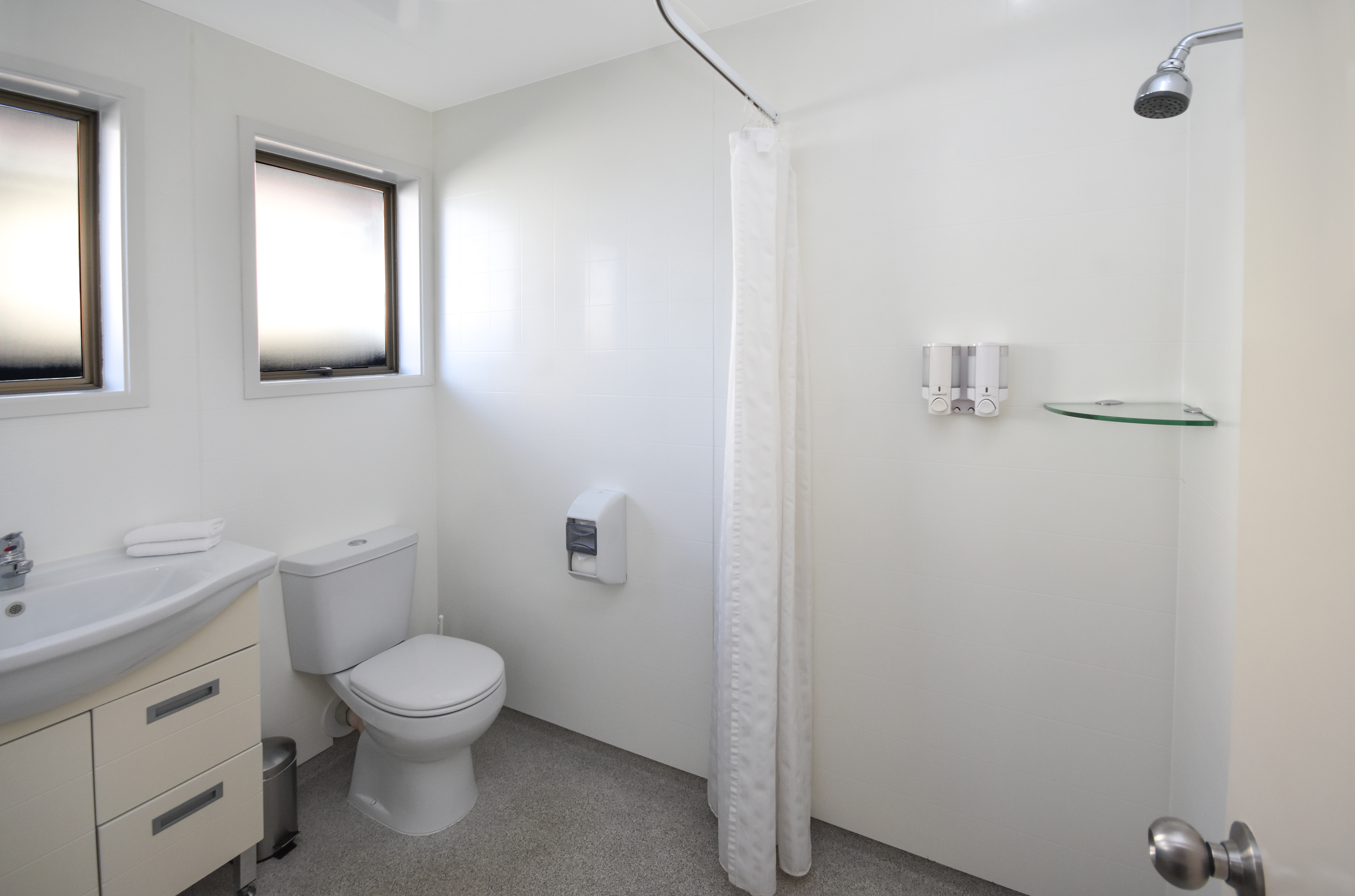 One Bedroom Unit Bathroom