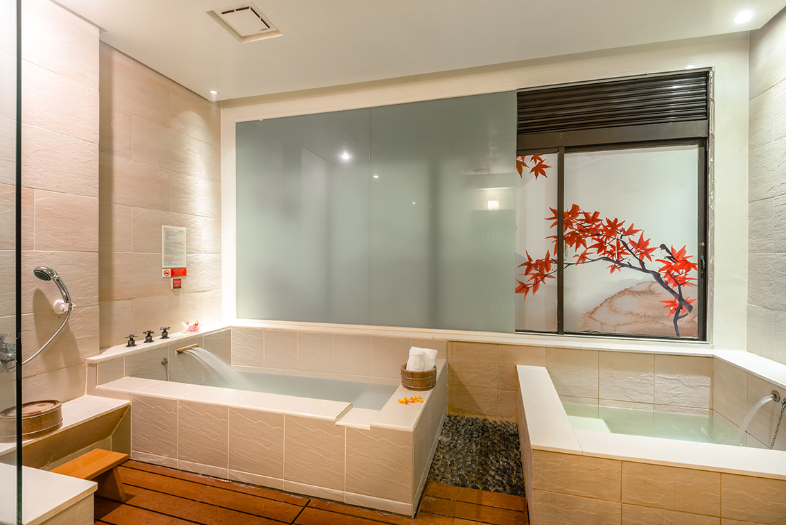 北投の湯　NO24-896 公共浴場→映画製作→長年放置…再人気の台湾・北投温泉文化を