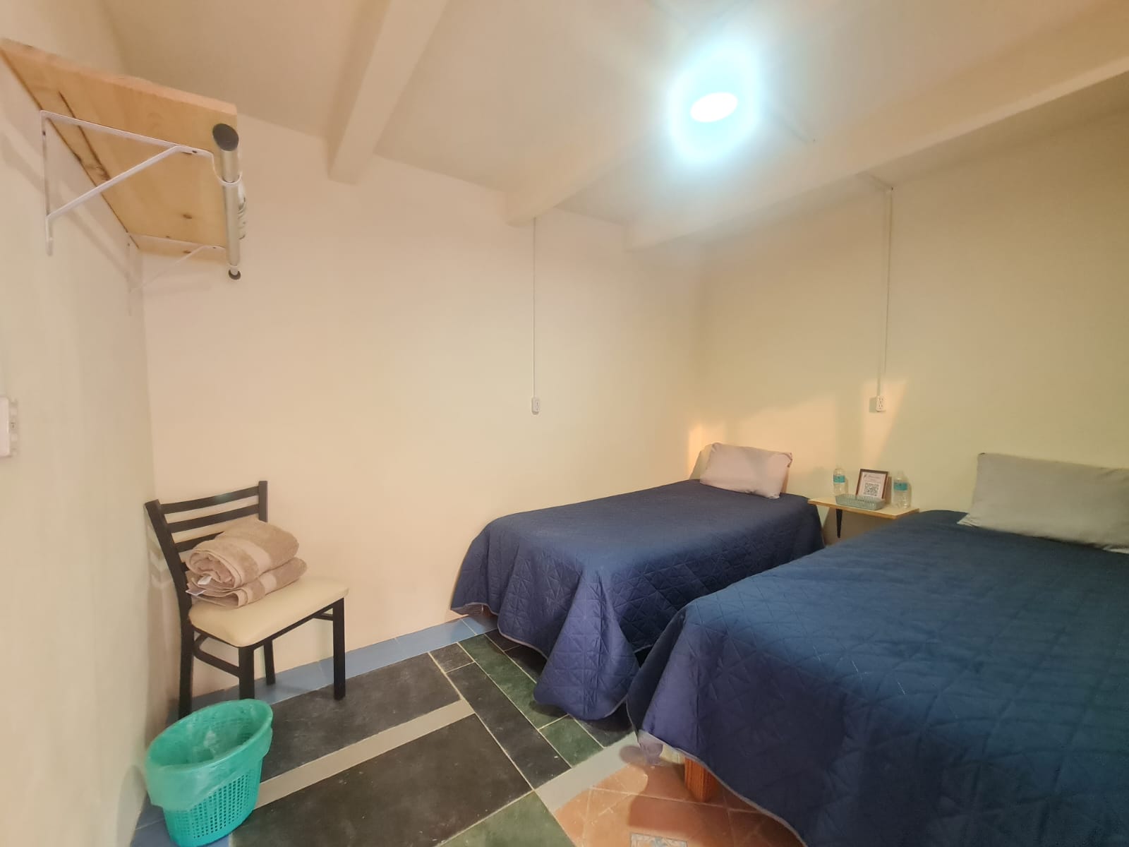 Rooms with shared bathroom